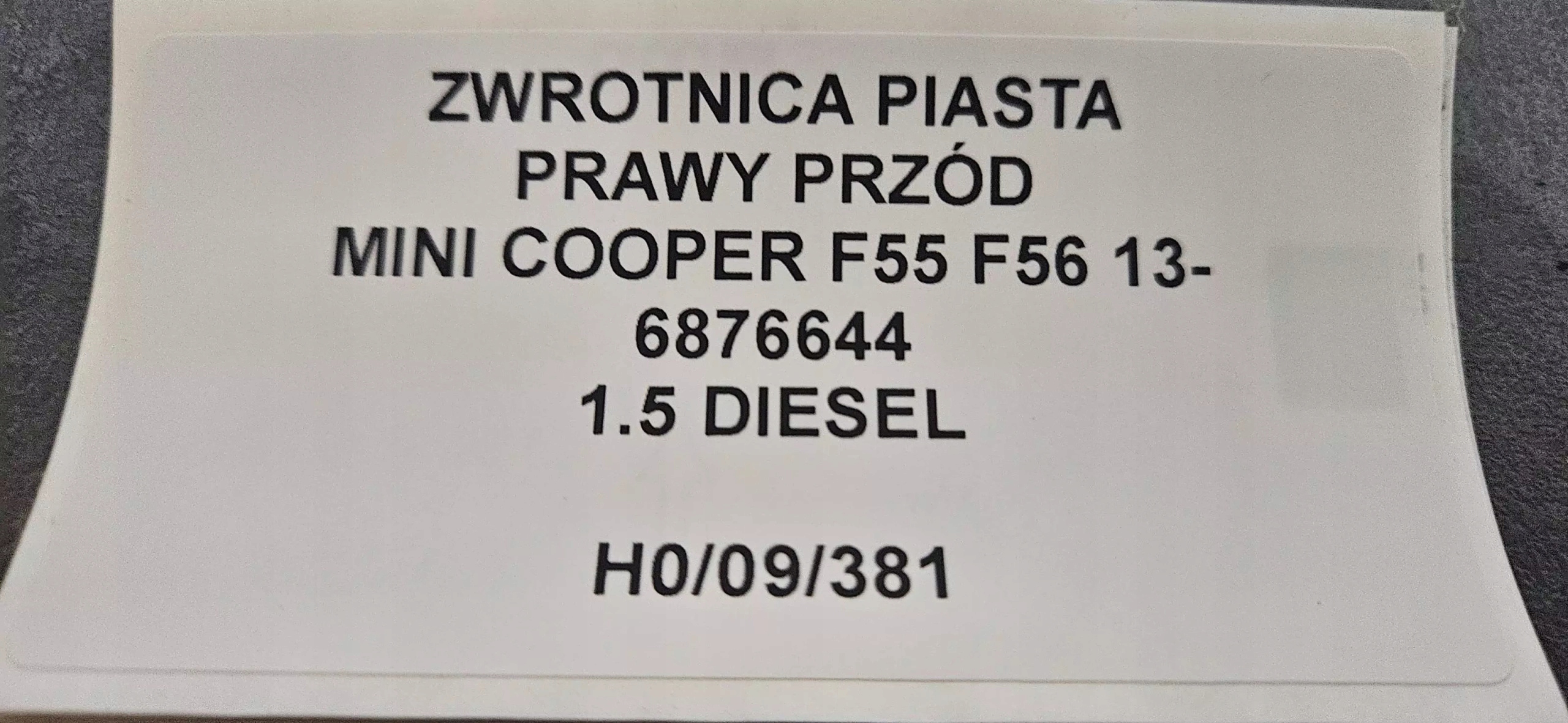 otoč čepu pravý předek MINI COOPER F55 2013