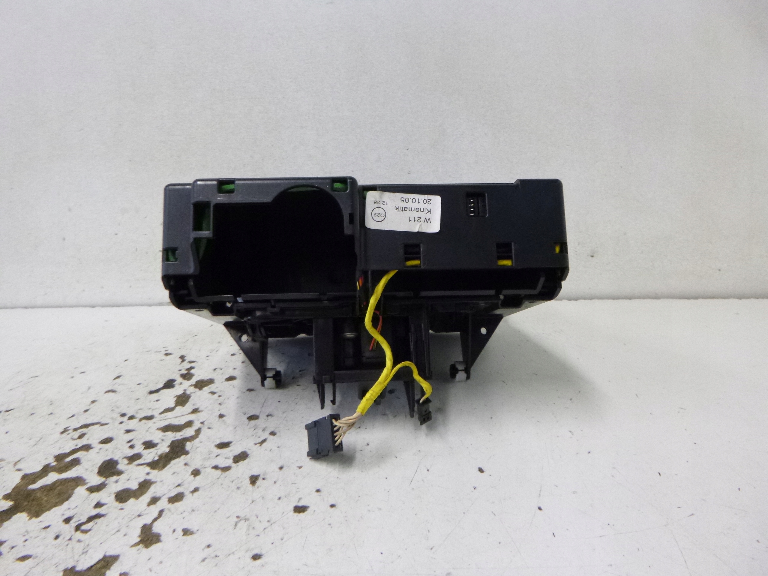 switch PANEL STERWONIA Mercedes W211 A2116800552