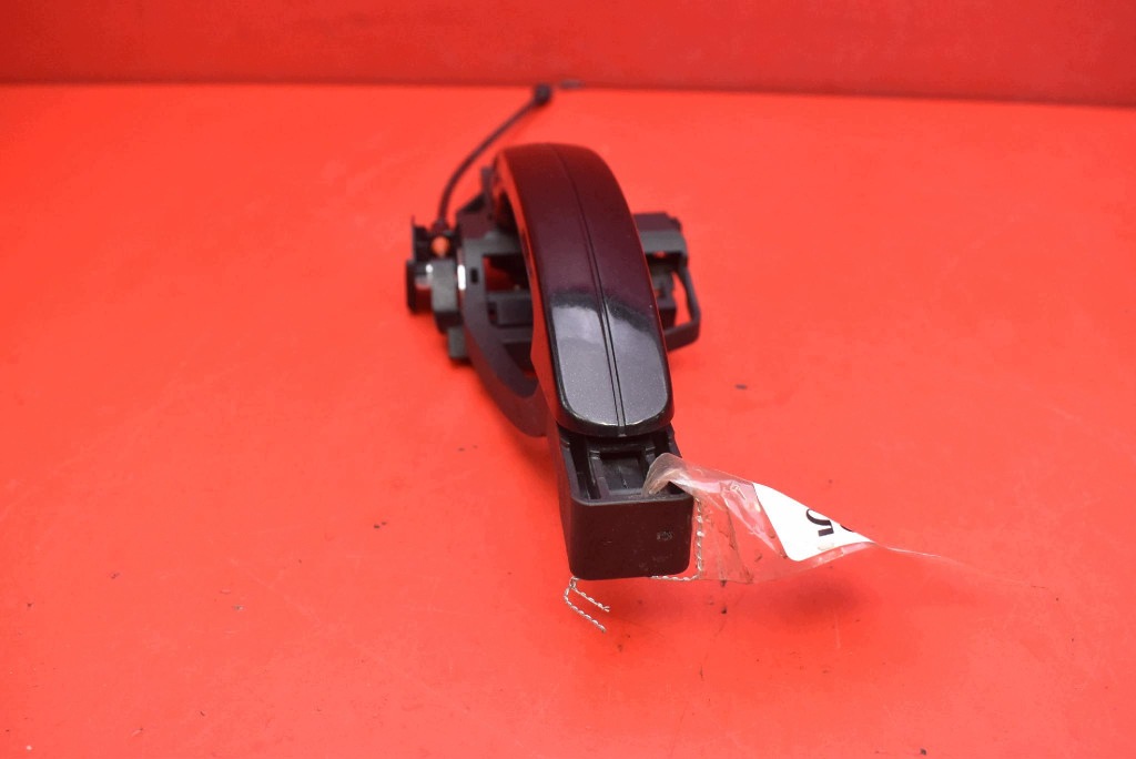handle left front front black BM51-A224A37-DG FORD FOCUS MK3 11-15