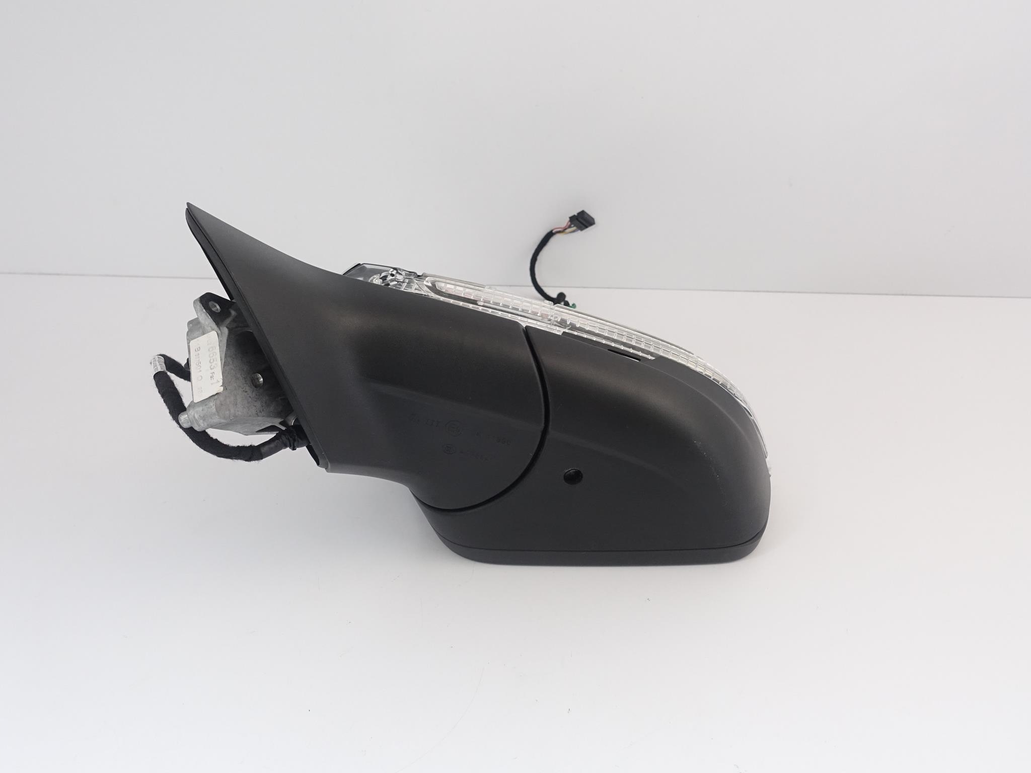 VW ID4 ID.4 11B mirror left 9 PIN