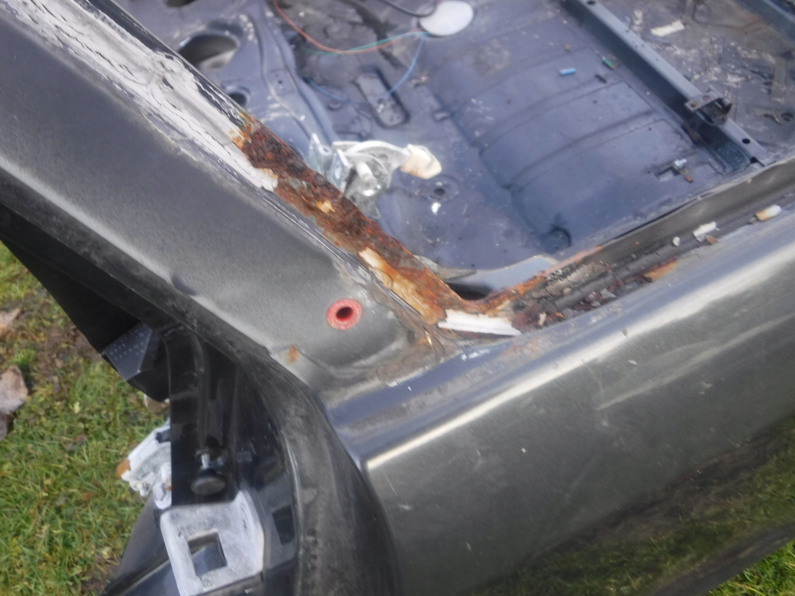 MERCEDES W124 KOMBI rear panel OKULAR fender
