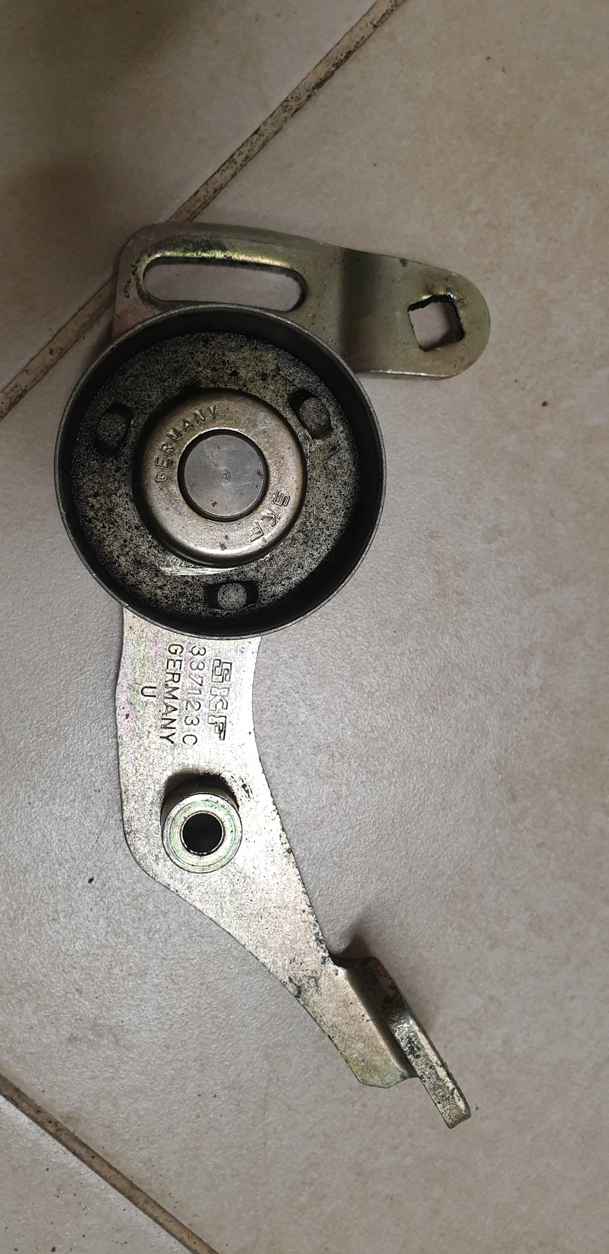 roll adjuster pulleys PEUGEOT 1.9D