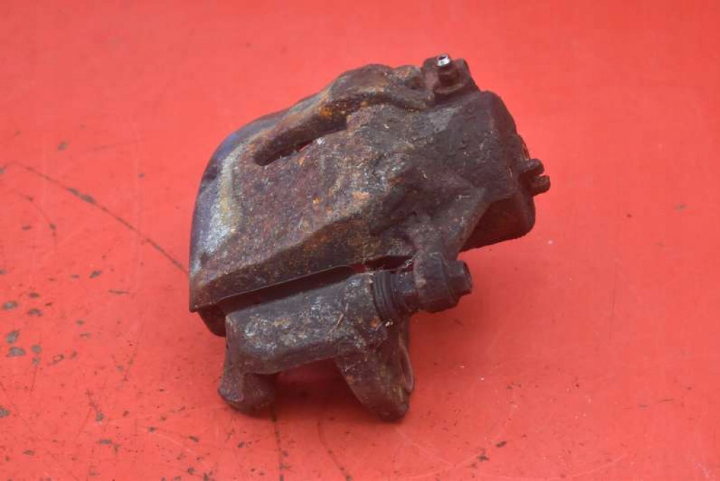 caliper brake right front KIA CEED 3 III 1.6 CRDI 115 KM 18-20