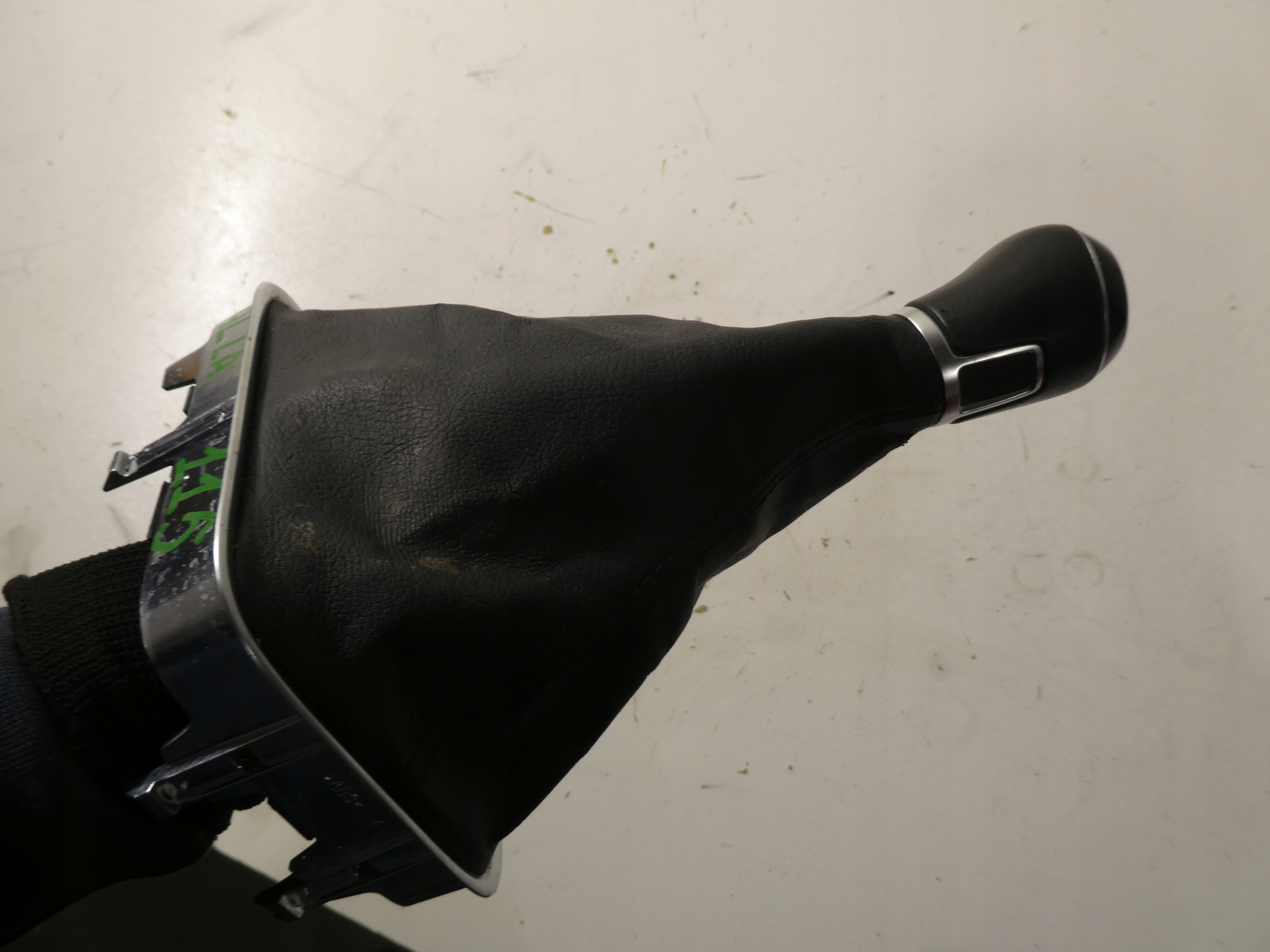 Pomello ghetta 6 BIEG TIGUAN e GOLF positivo 5N0711113N
