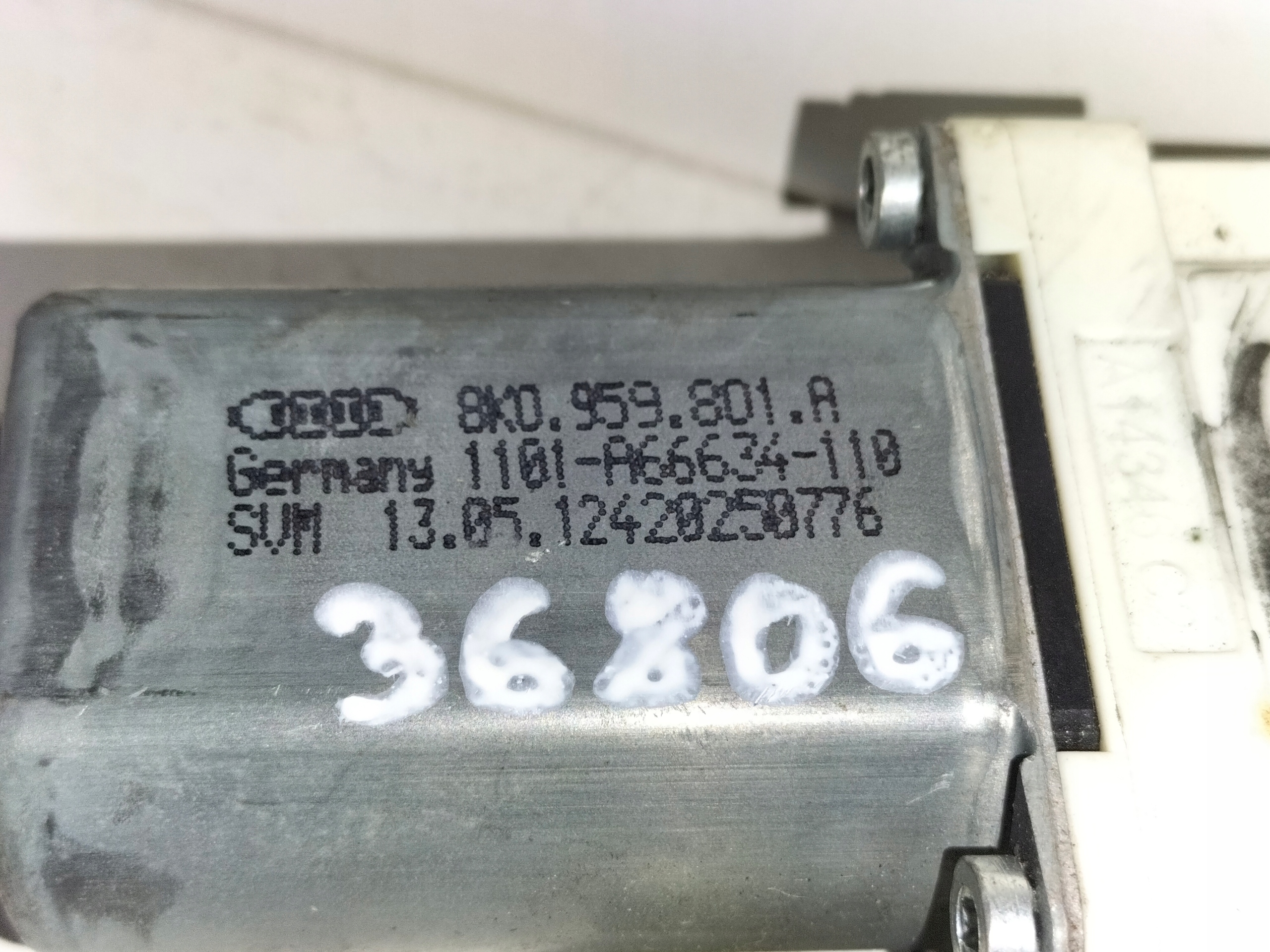 mini motor podnosnika windows front left AUDI A4 B8 07- A5 07- SUPERB II 08