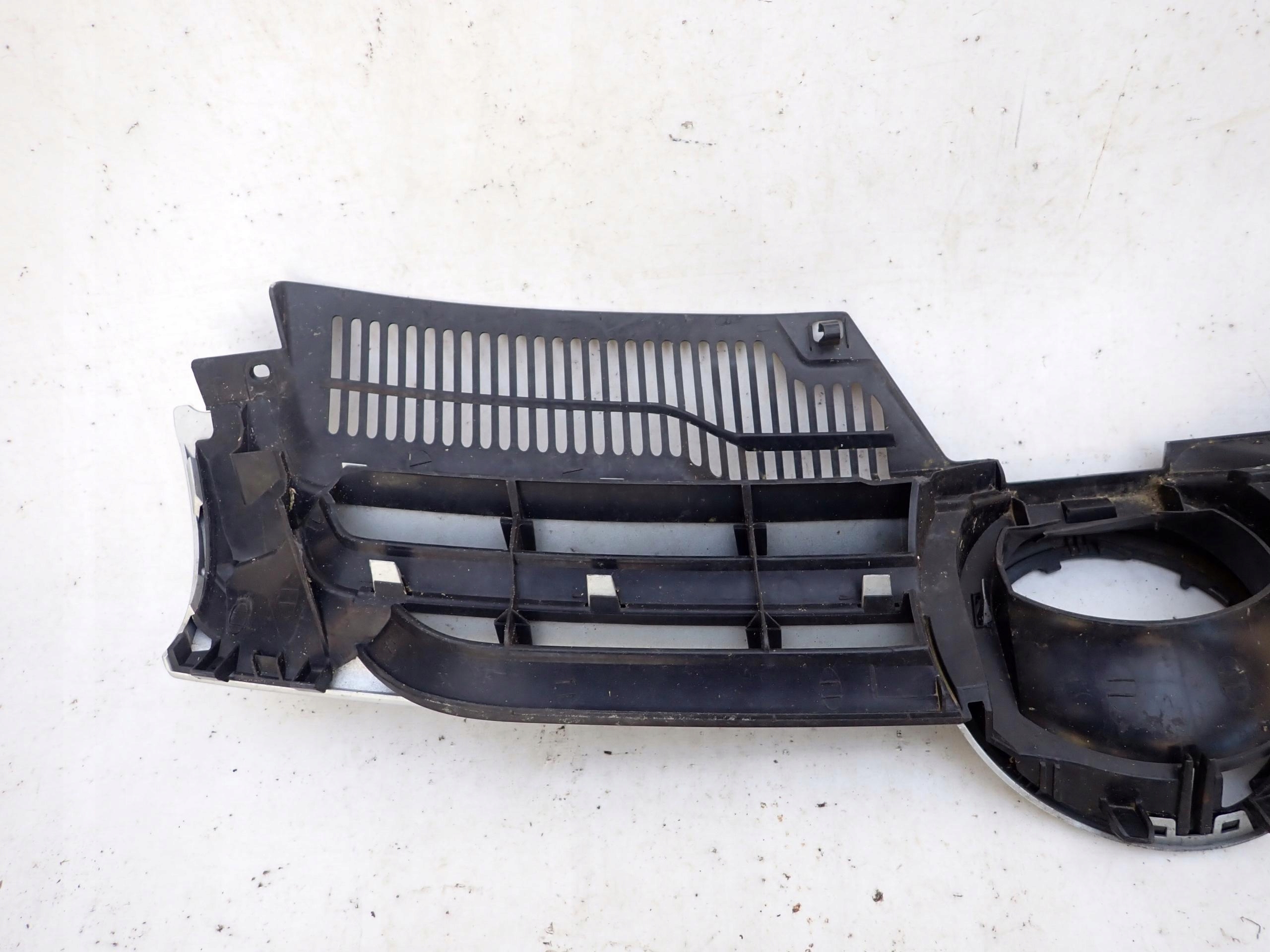 VW GOLF V 5 03-09 Grill Grill