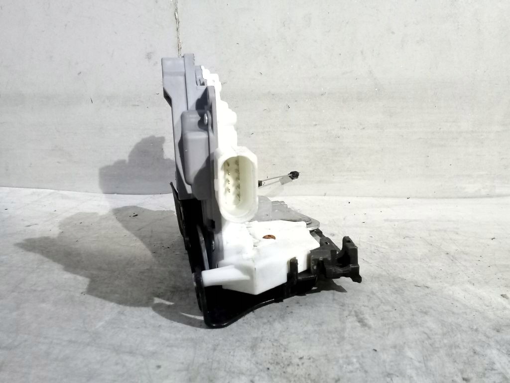 Seat Altea lock left front 9 PIN