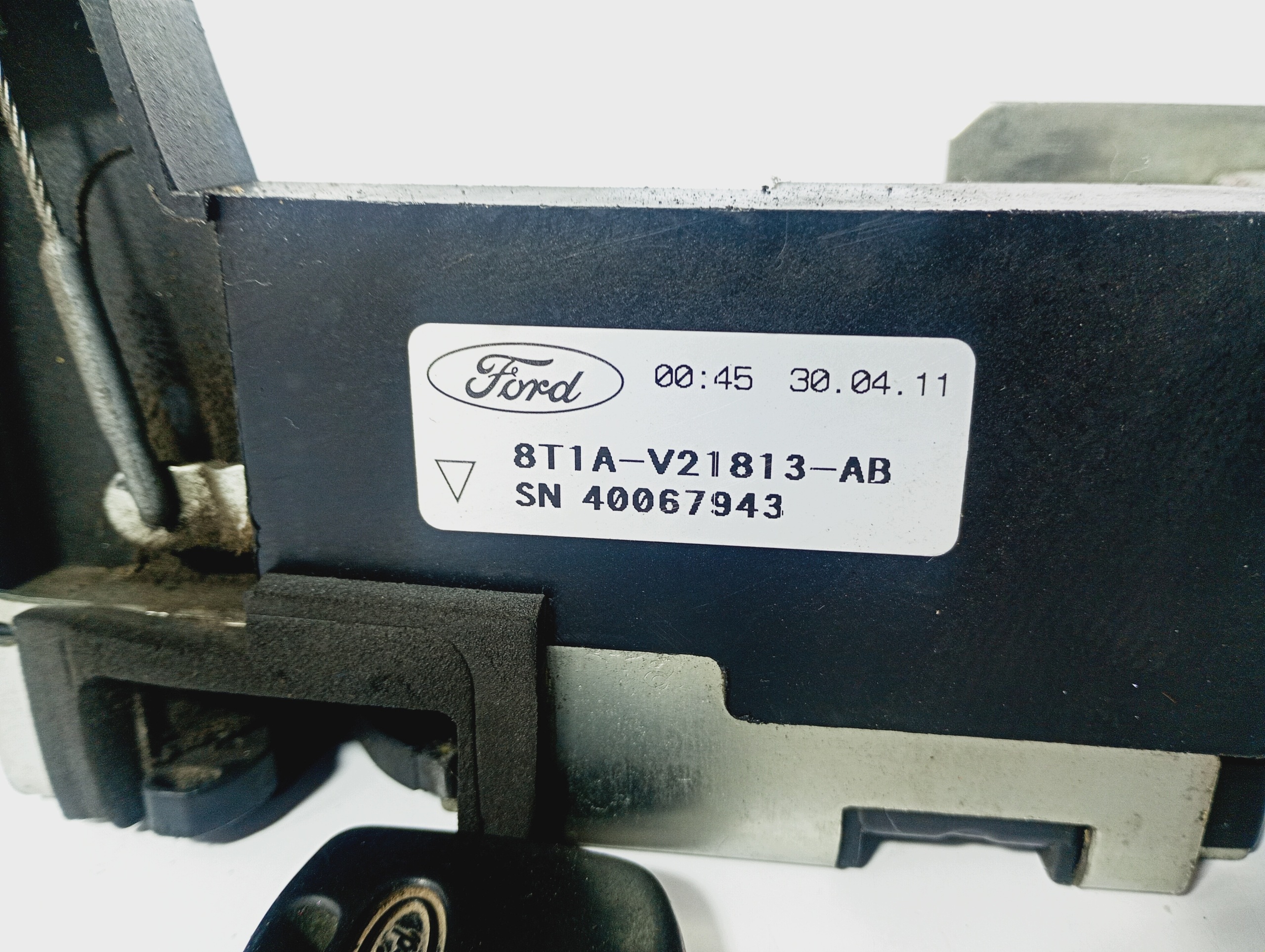 lock door left front z with key 8T1AV21813AB Ford Transit Connect 02-13