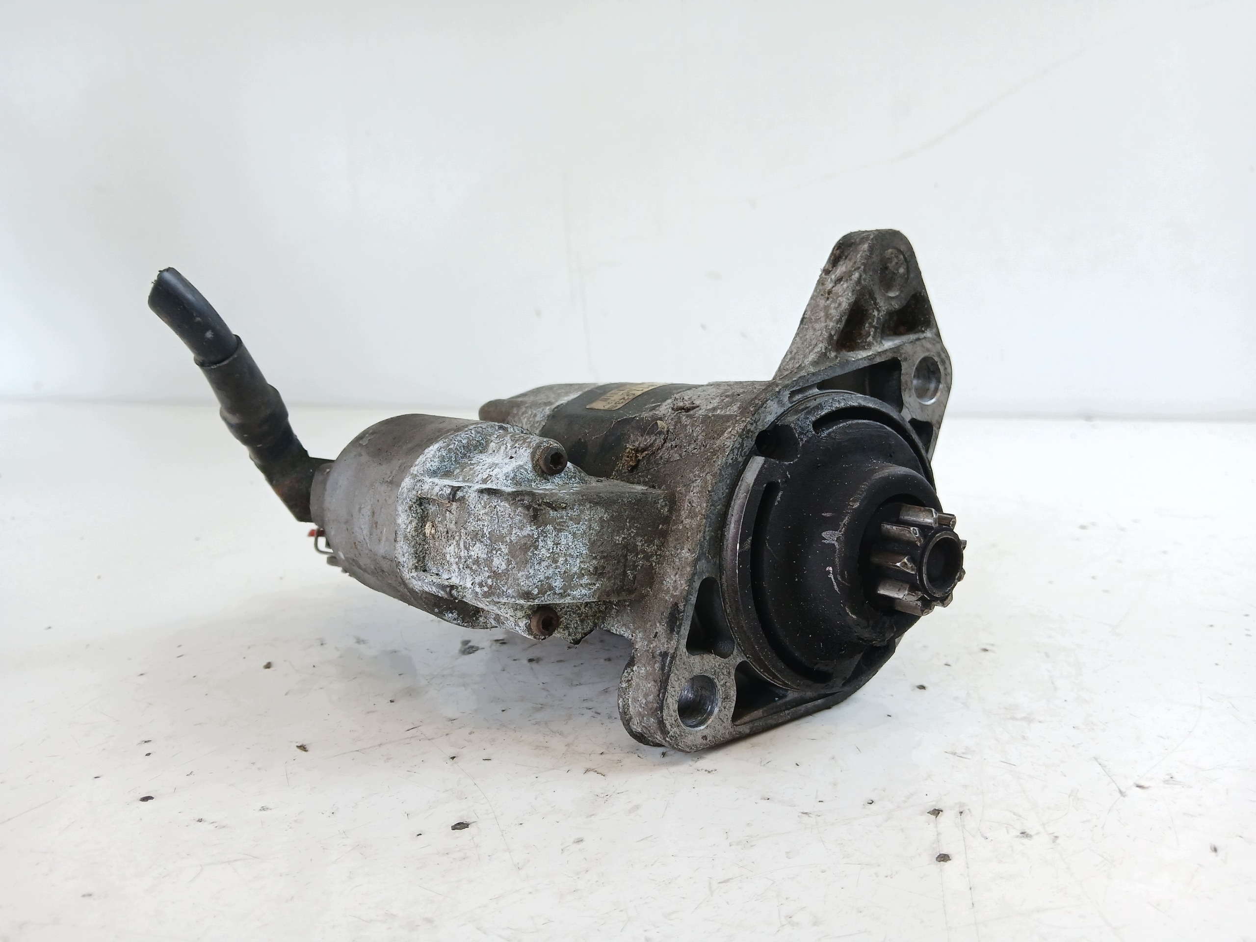 VW GOLF IV 1.4 1.6 Anlasser Starter 020911023S