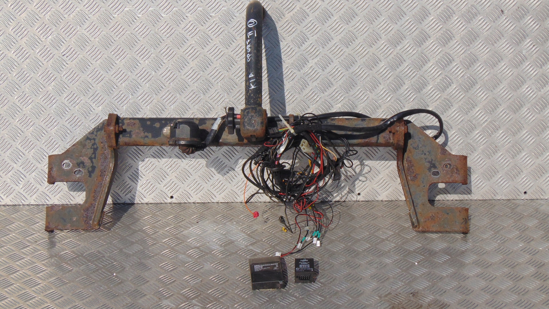 KIA SPORTAGE II hak holowniczy WIĄZKA MODUŁ