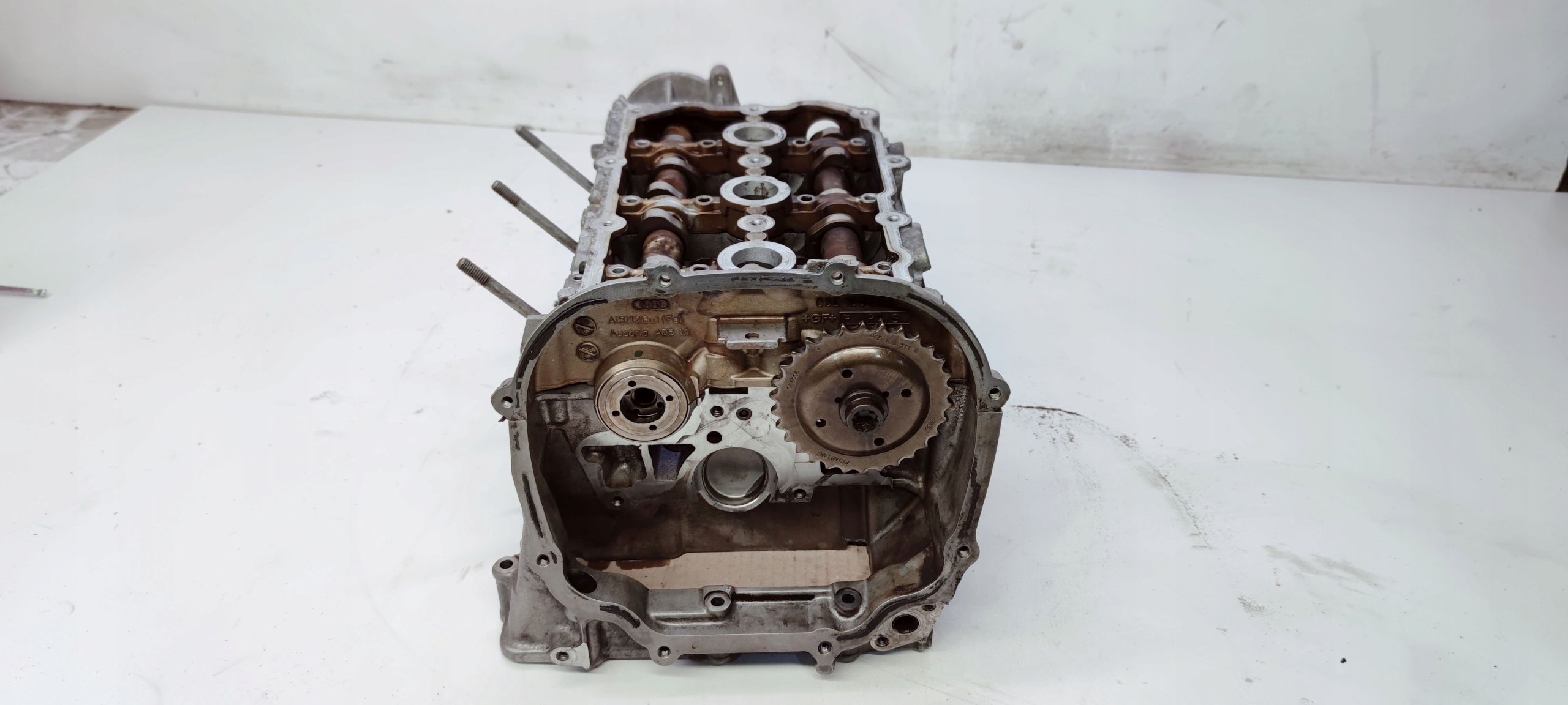 head. right AUDI A4 A5 A6 A7 3.0 TFSI 06E103404K