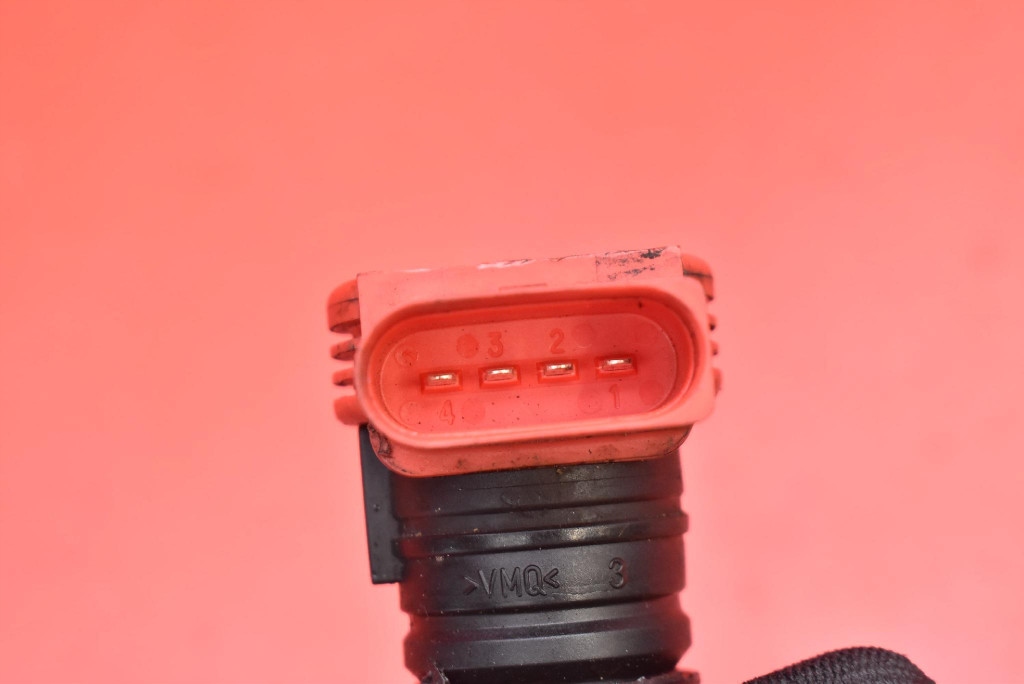 coil ignition 06C905115M AUDI A4 B6 2.0 20V 130 KM 00-05