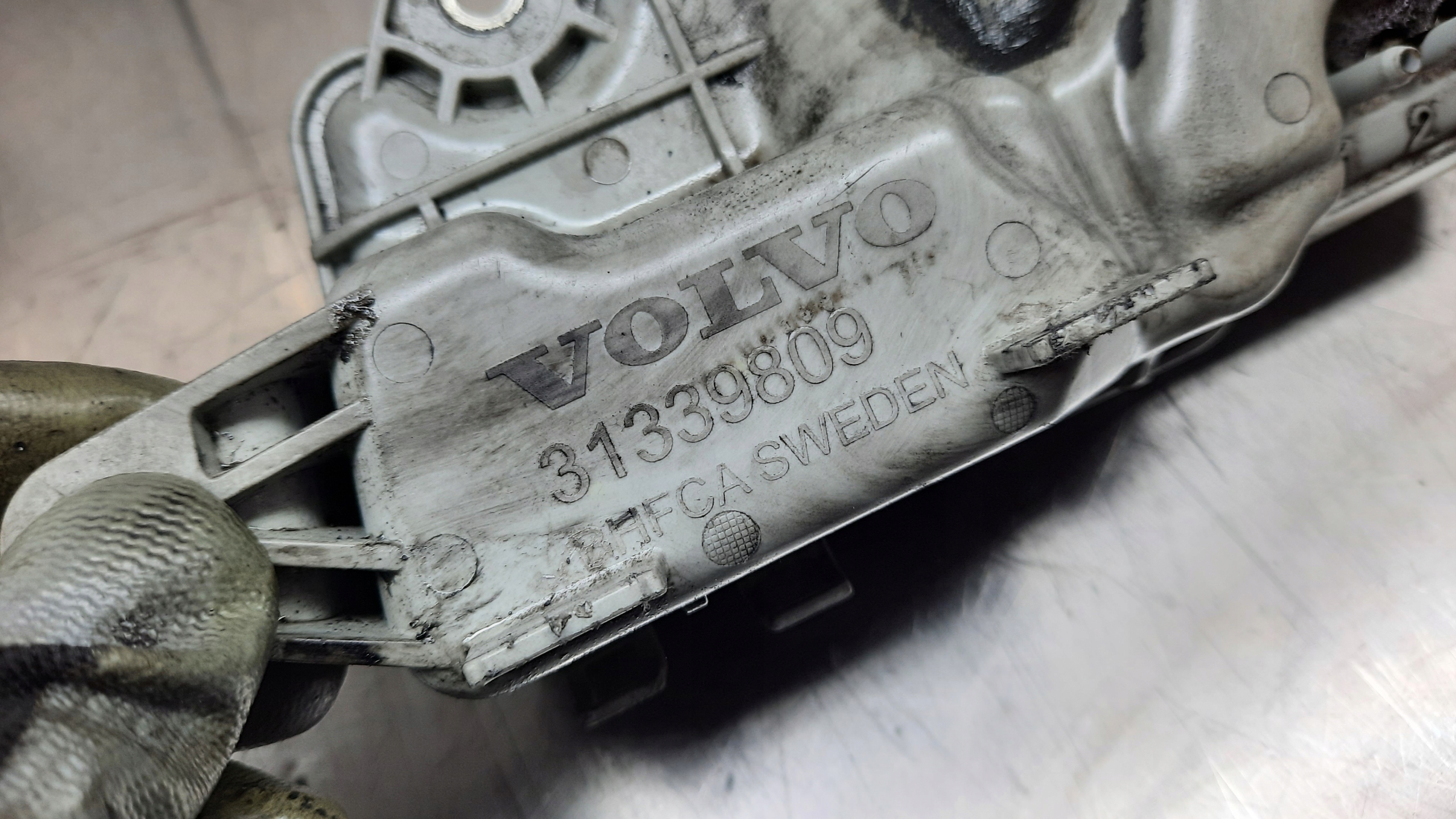 бачок давления 31339809 volvo XC60 V70 S60 2.0 D4 D4204T5