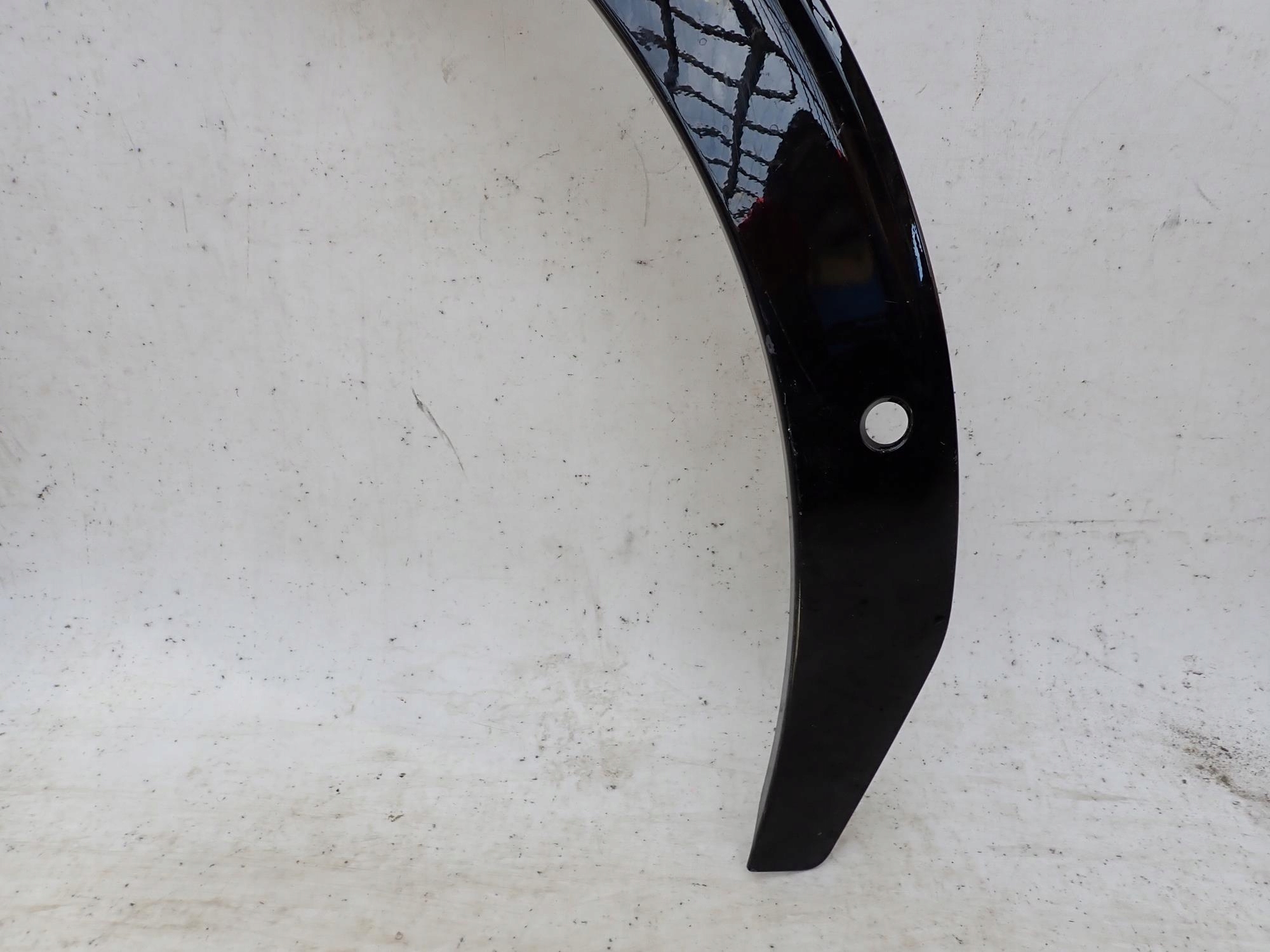 KIA EV6 21-> moulding cap right front PDC