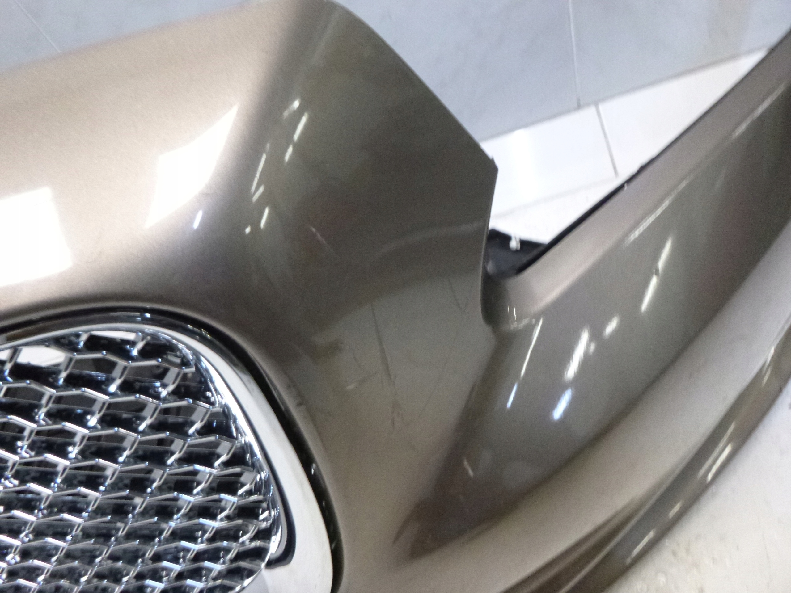 JAGUAR XJ X351 FRONTSTOSSSTANGE VORNE 4 PDC