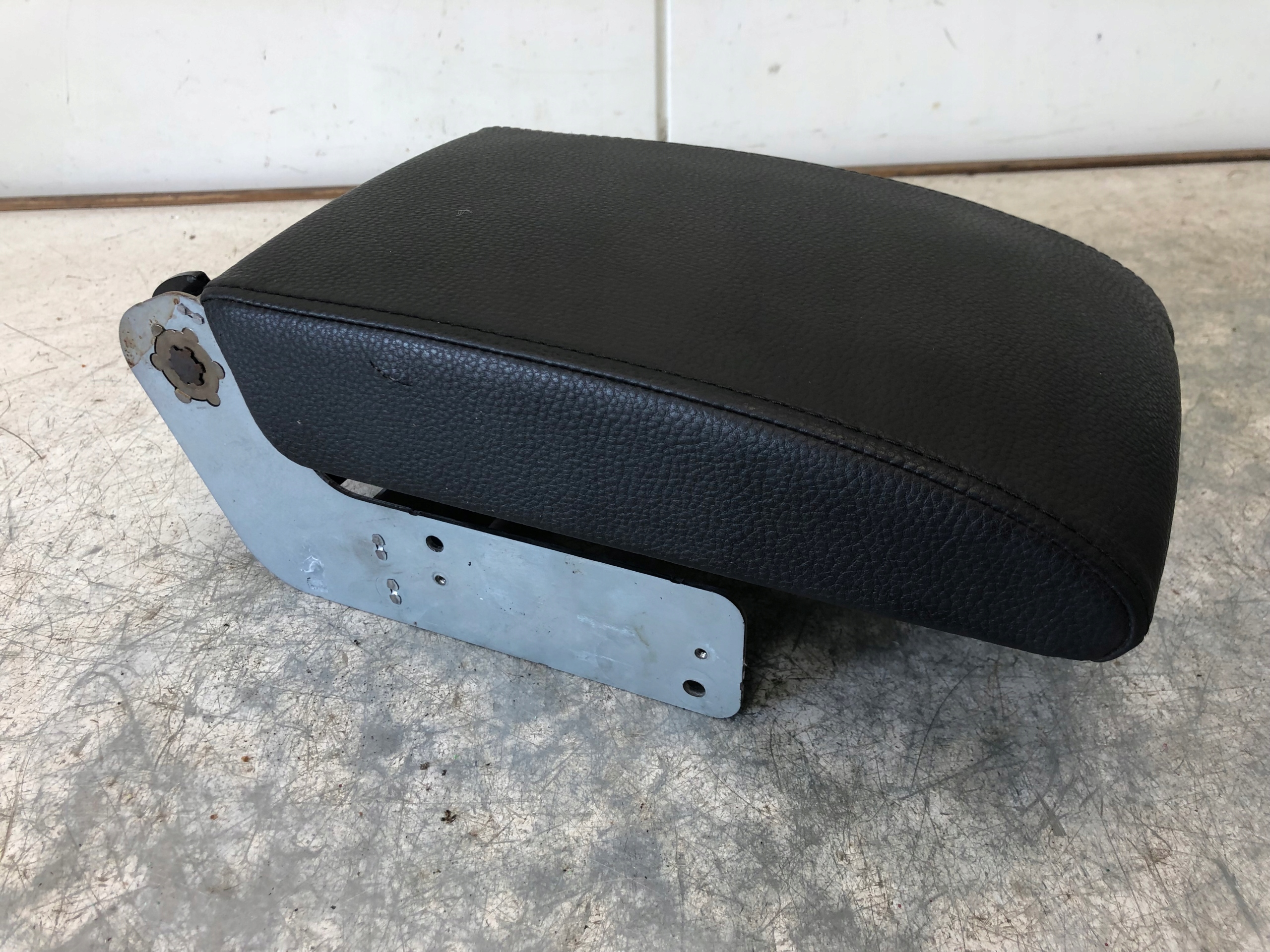 armrest leather VW SHARAN 7N