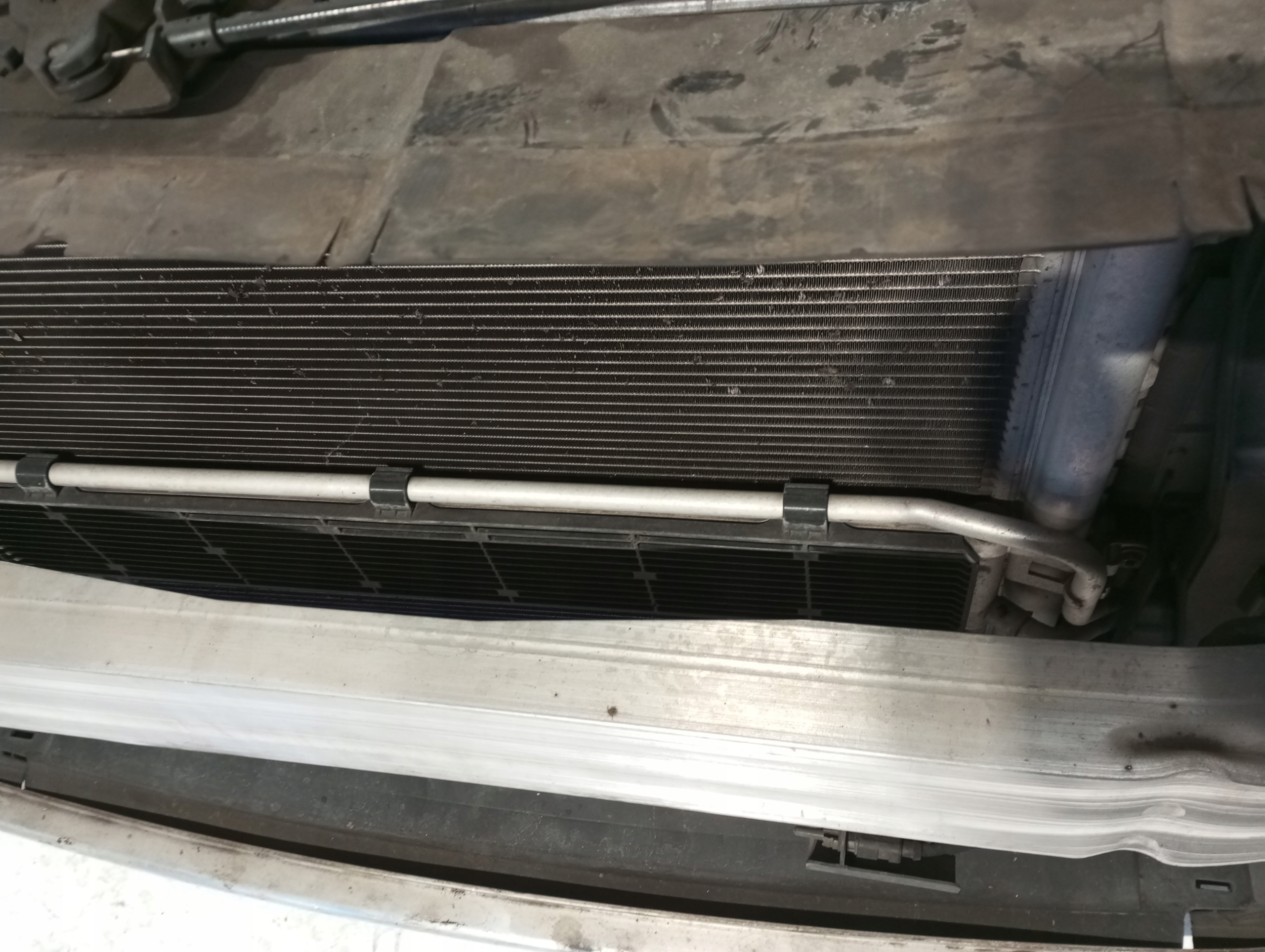 face avant radiateur AUDI Q3 83A HYB