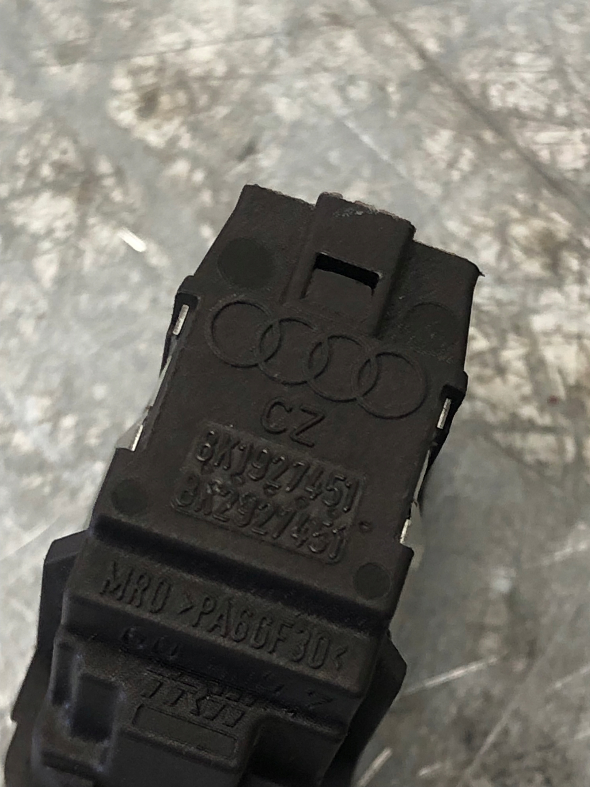 button ASYSTENTA changes supports RUCHU AUDI Q5
