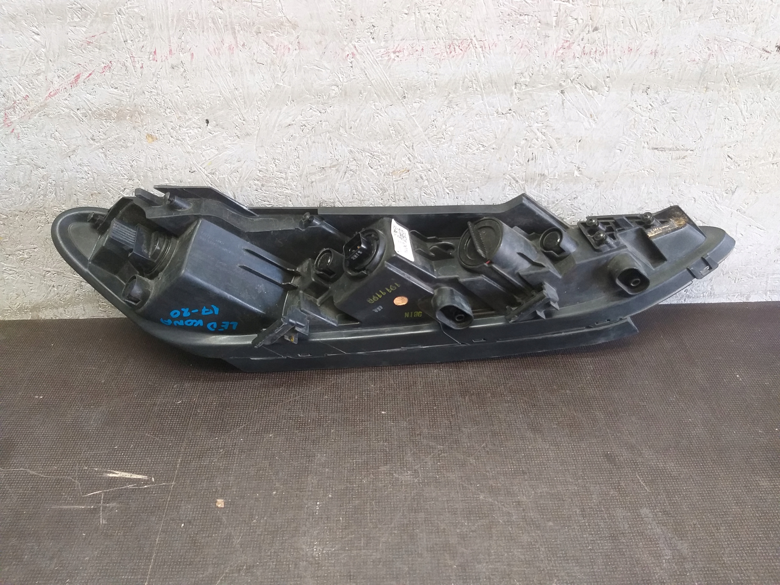light lights front HYUNDAI KONA LED