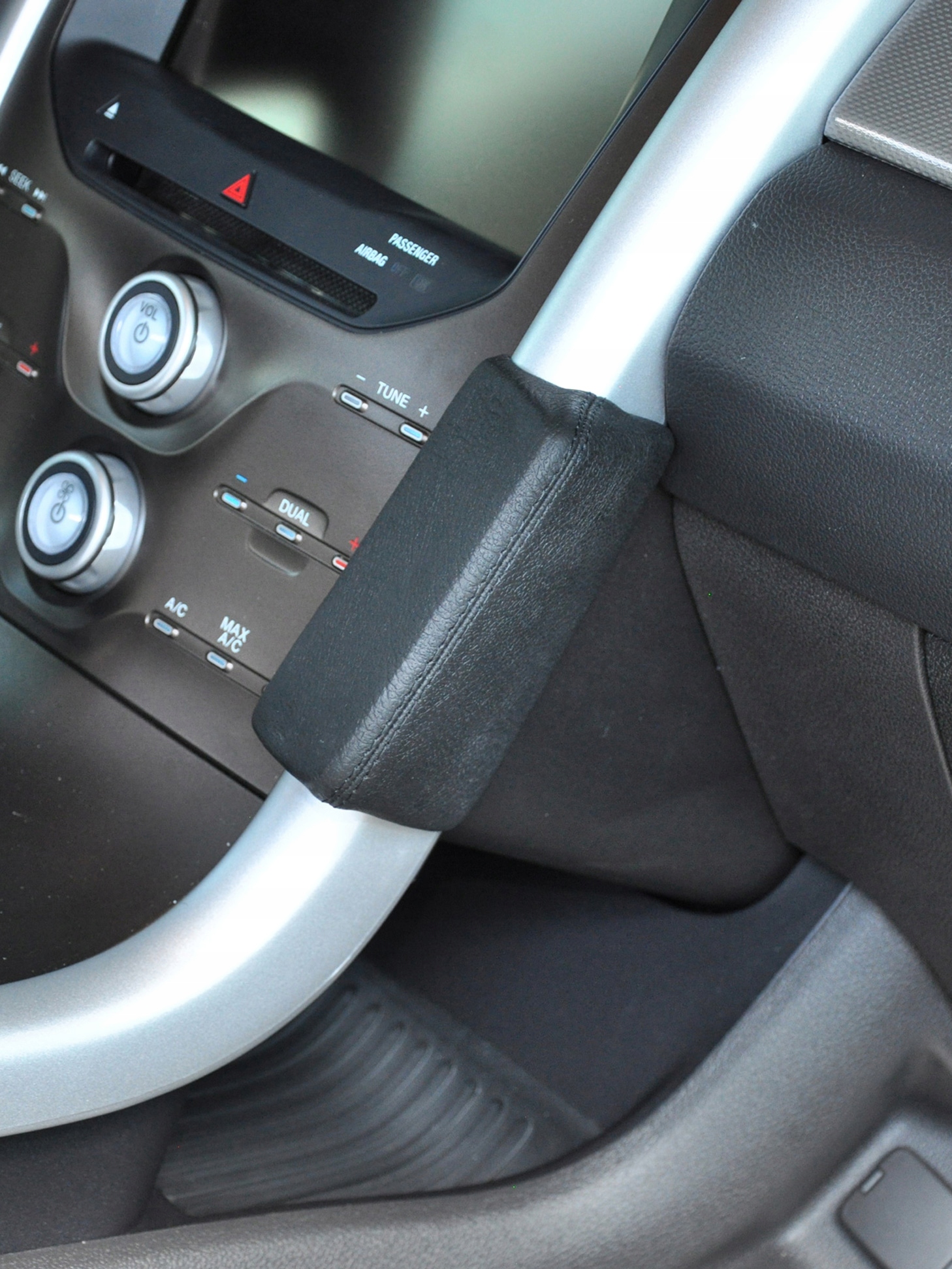 Držák na telefon Kuda Ford Edge od roku 2011