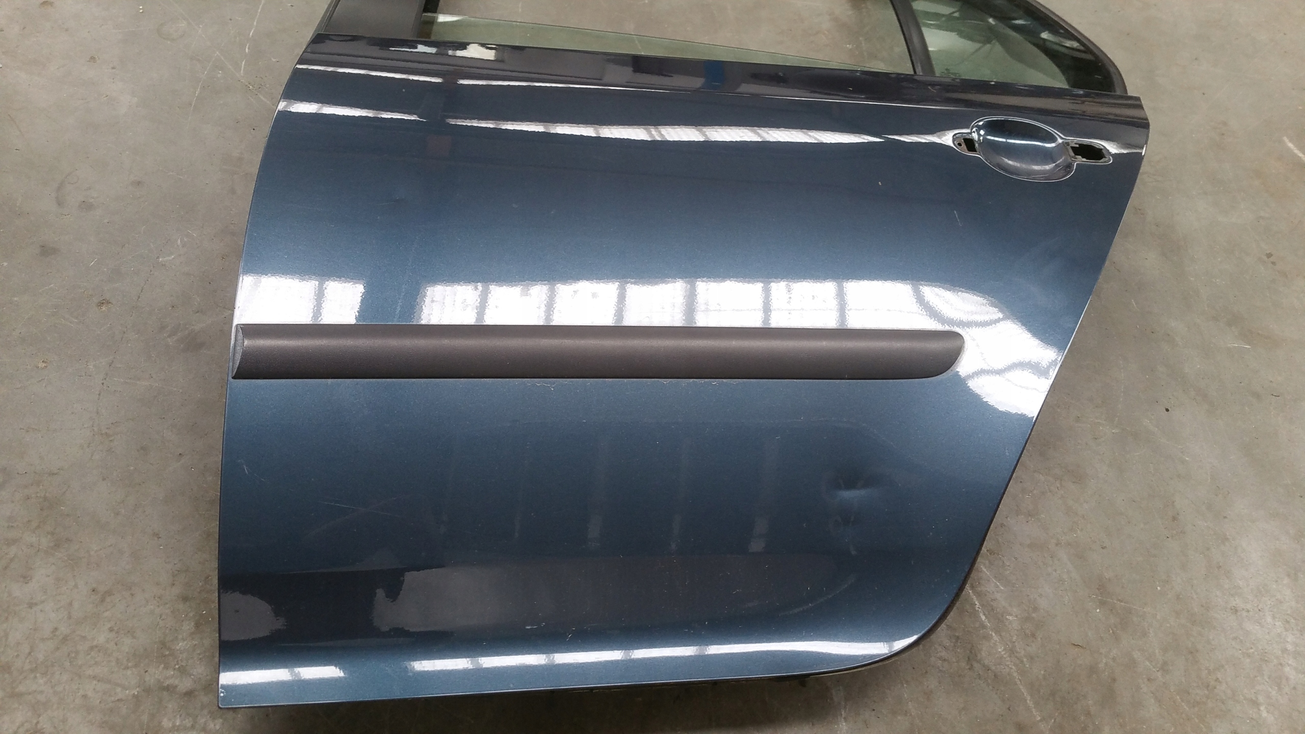 Tür links heck LC5F HB VW Golf 5 V