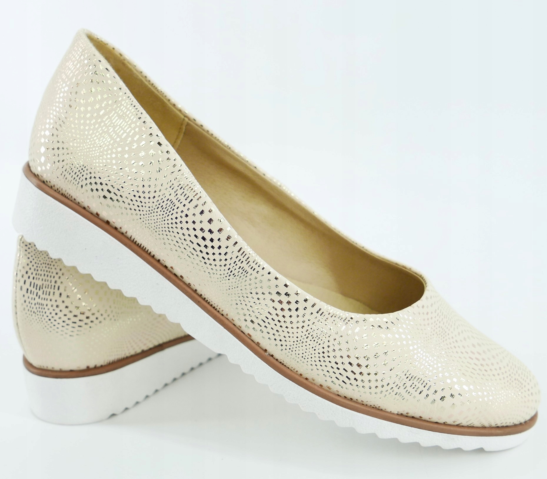 SKORPIO POLSKIE ZŁOTE PÓŁBUTY BALERINY KOTURN R40 Rozmiar 40