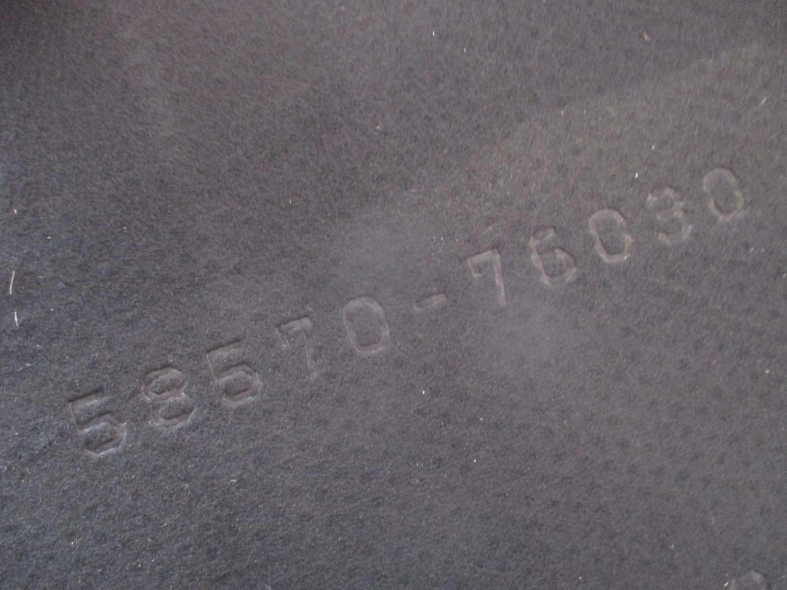 floor boot Lexus UX 58570-76030