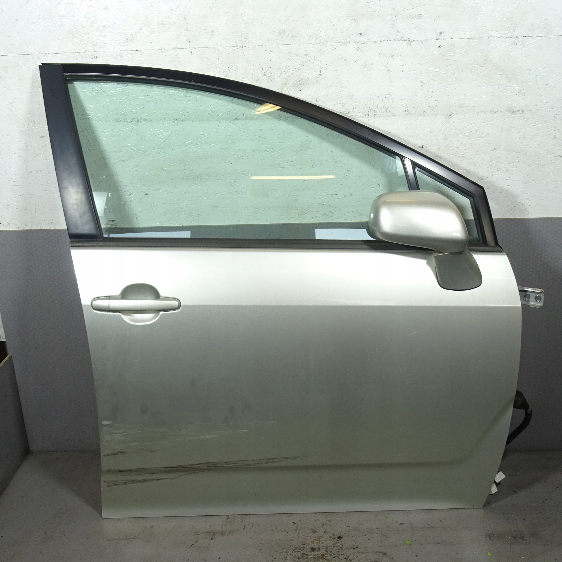 TOYOTA COROLLA VERSO door front right 1C0