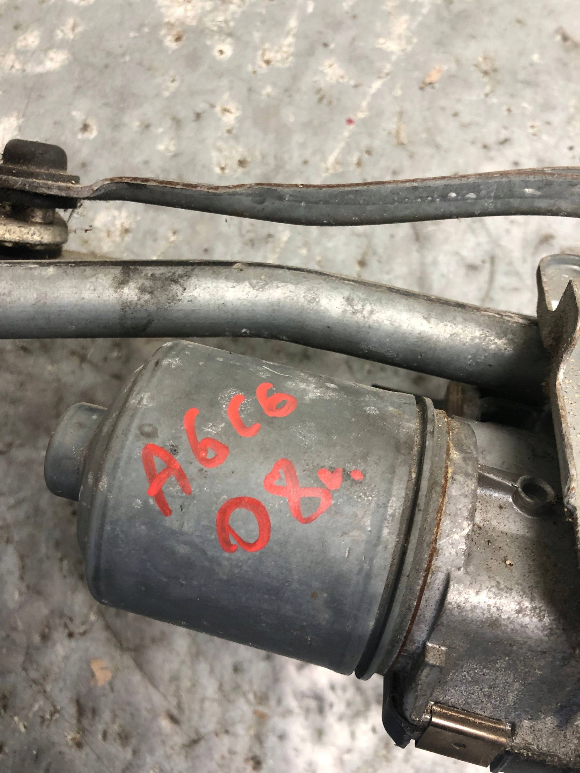 Wischergestänge AUDI A6 C6 4F1955023K 4F1955119D
