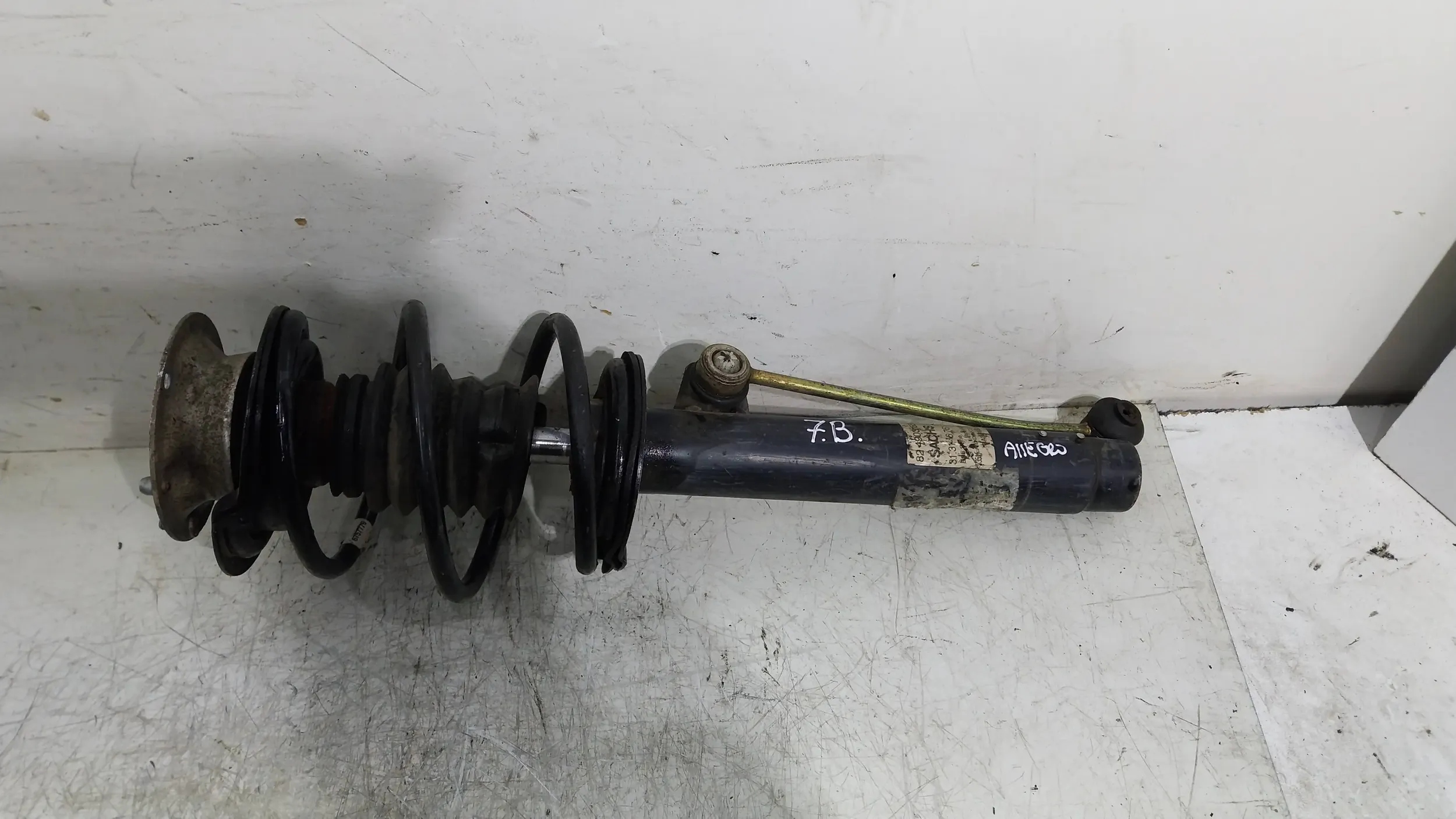 shock absorber front right 6761894 BMW Z4 Roadster E85