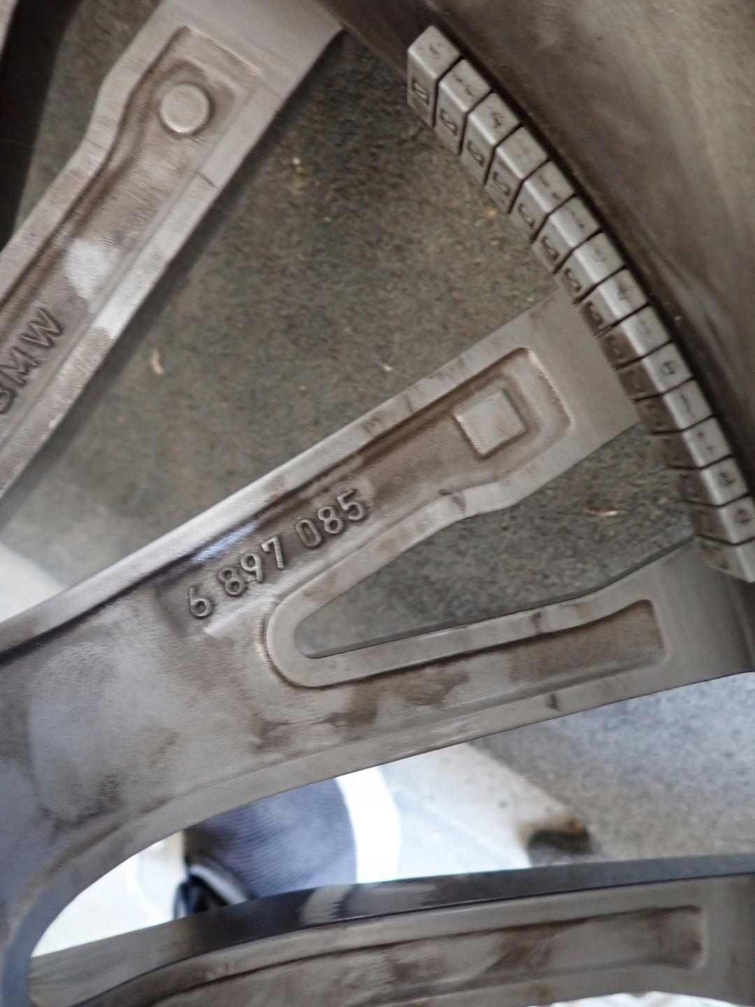 DISK DISK BMW 5X112 ET40 8,5J 18" 6897085