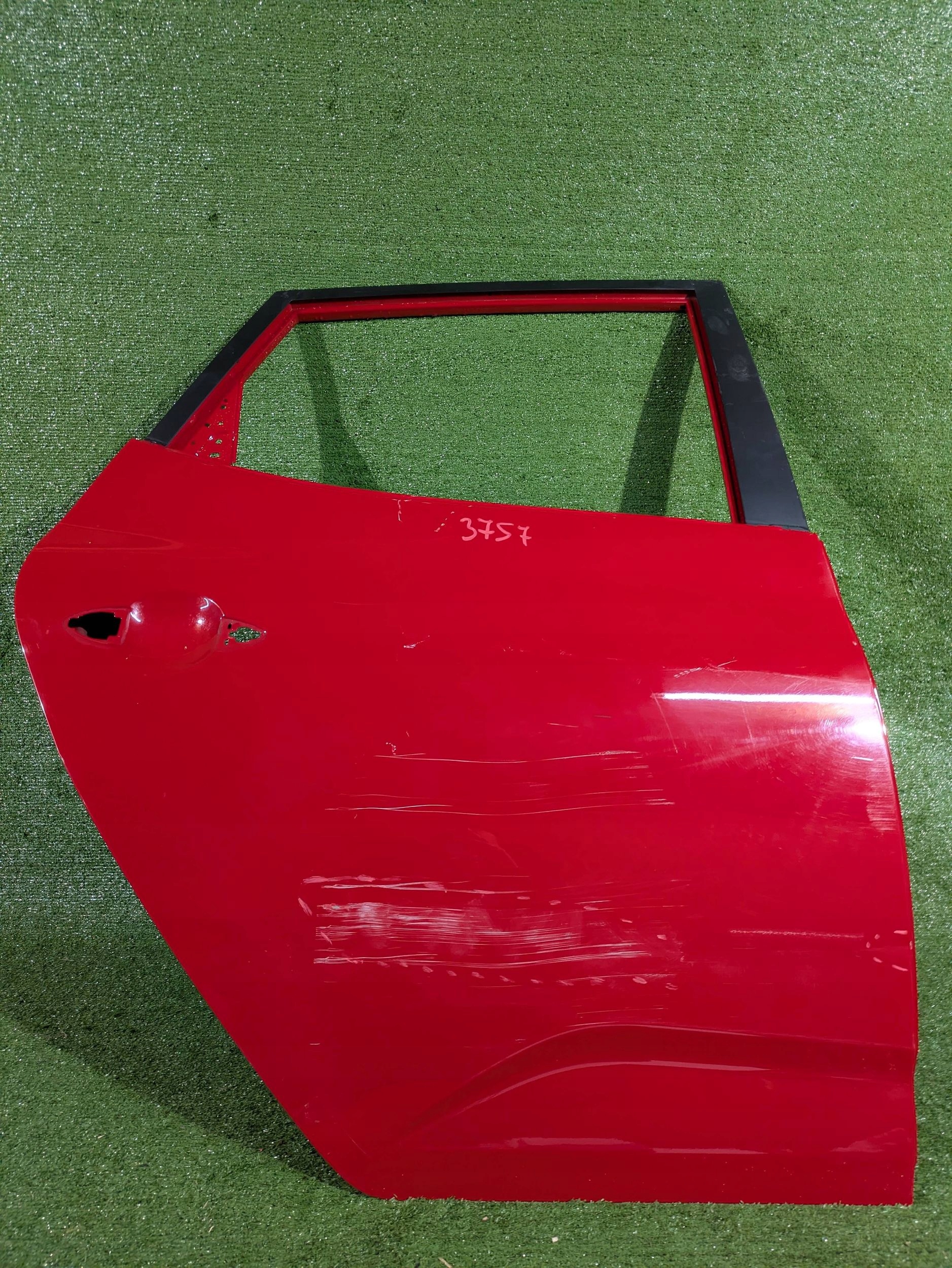 door rear. right right rear part KIA VENGA NR.3757