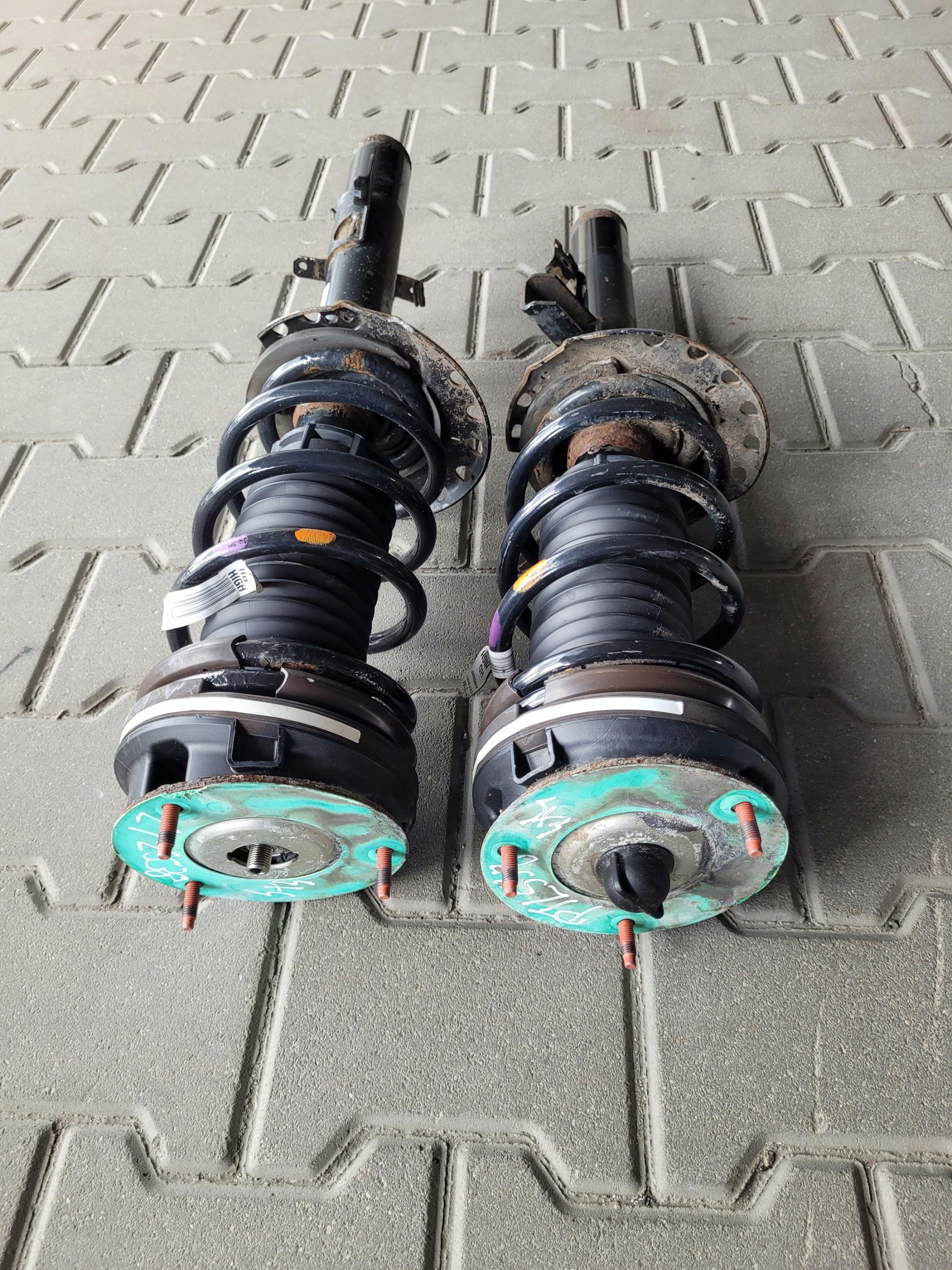 shock absorber rear part rear right LAND RANGE ROVER EVOQUE L538 LIFT 2.0 D