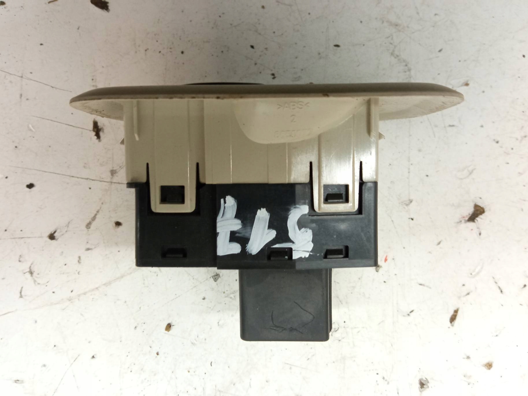 window control switch rear part 8685288 Volvo S80 and (1998-2006)