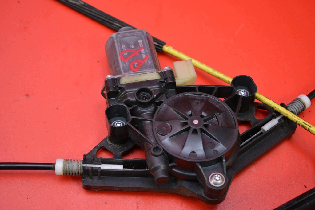 window regulator right front EU 5E0837462 SKODA OCTAVIA 3 III 13-17