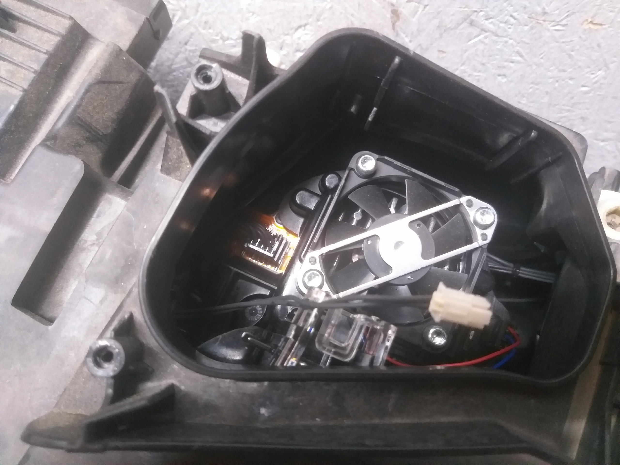 light front left BMW X1 F48 FULL LED 6311,7193707-03