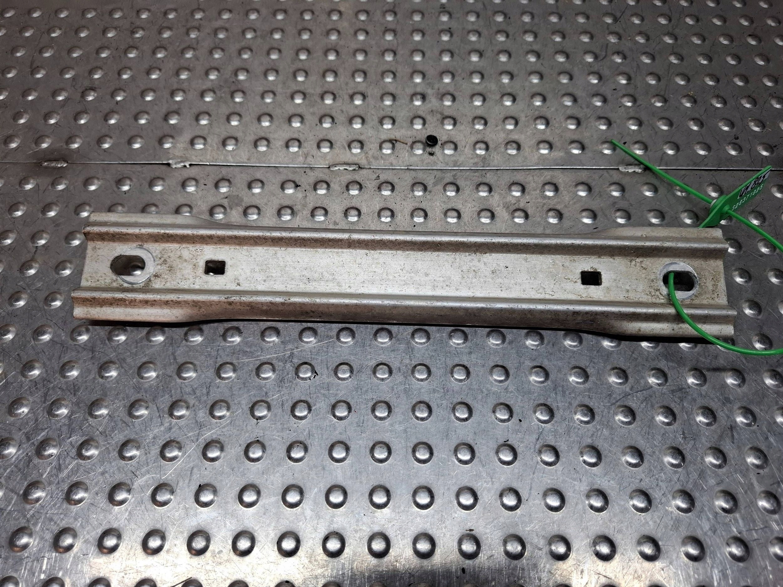 panel TUNELU chassis A2466190025 MERCEDES GLA X156
