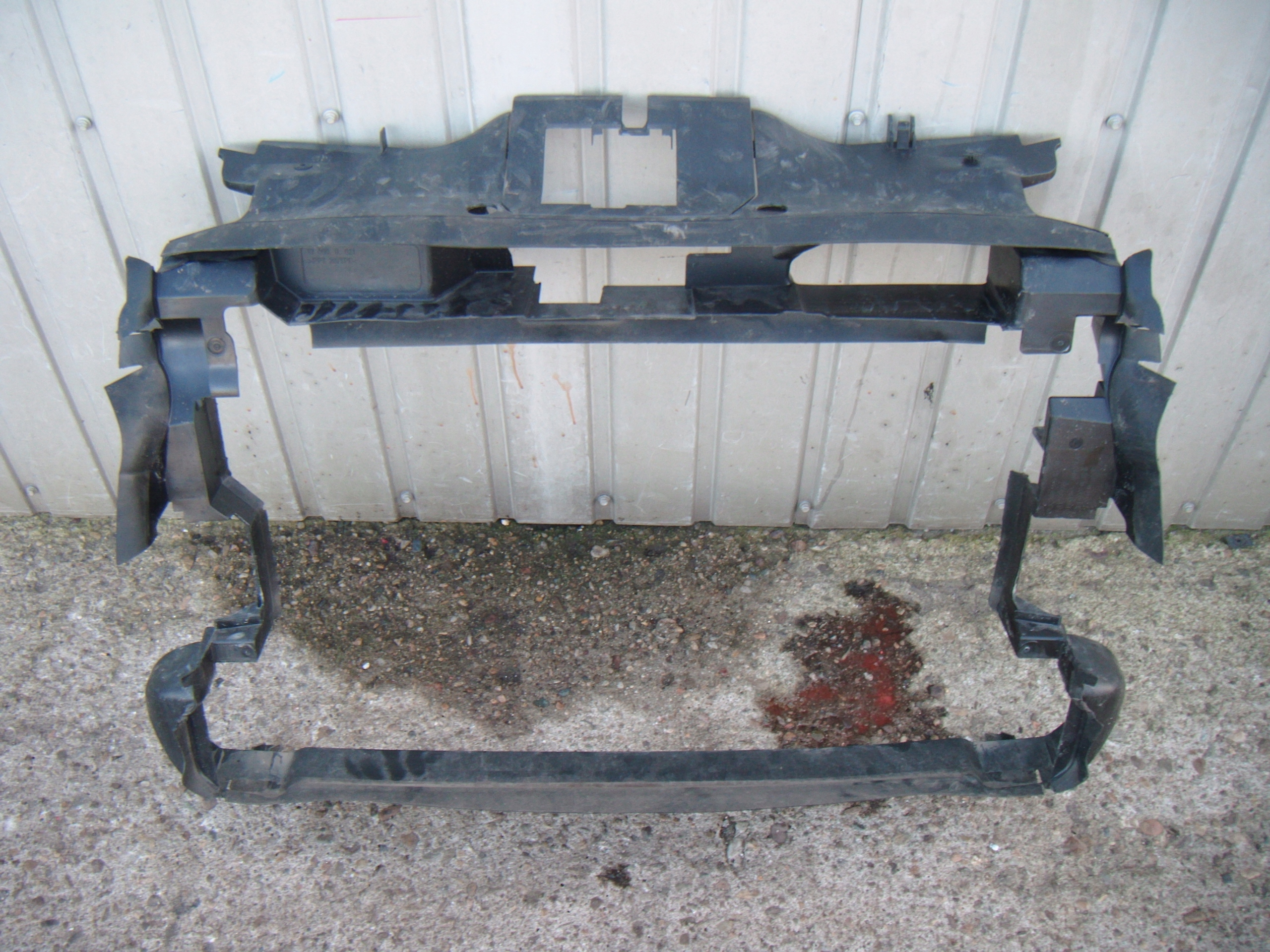 MERCEDES A W169 2.0 CDI 04-12 KIEROWNICA POWIETRZA WLOT