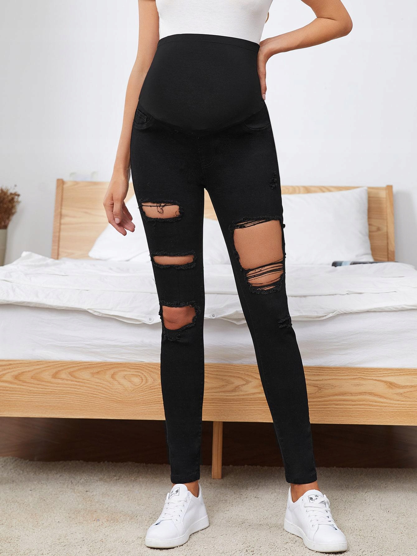 LC93201 *SHEIN CIAŻOWE JEANSY Z PRZETARCIAMI L