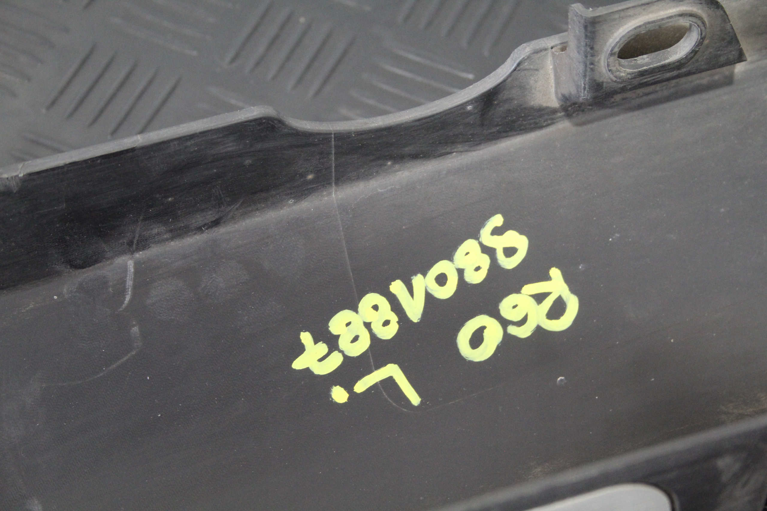 cap threshold threshold left MINI COUNTRYMAN R60 N47 9801887