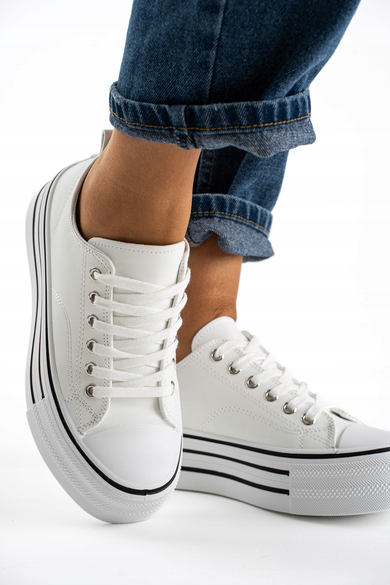 Białe trampki damskie na platformie modne sneakersy wysokie 38