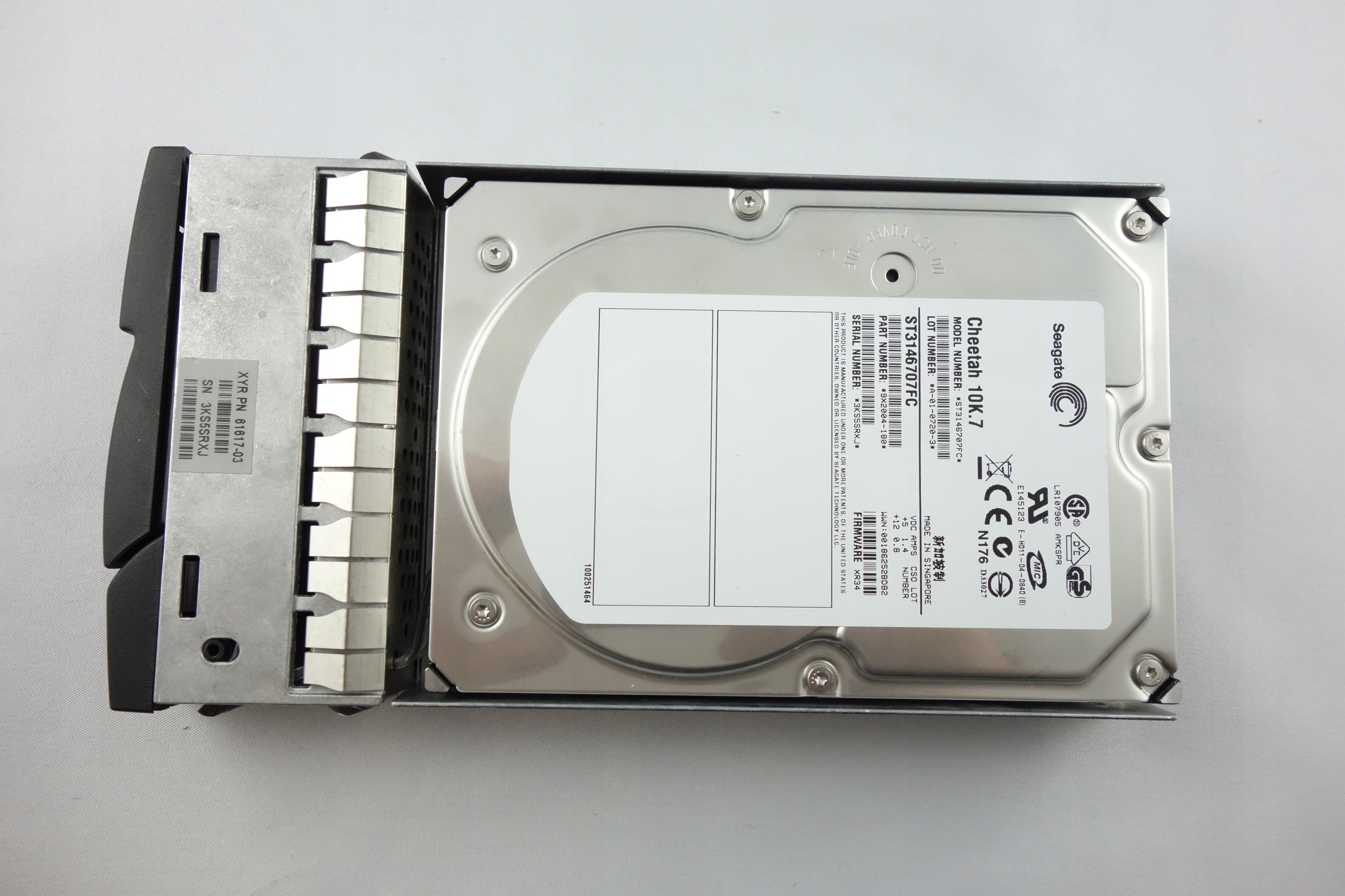 Seagate CA05951-8772 146GB Fc 10K ST3146707FC