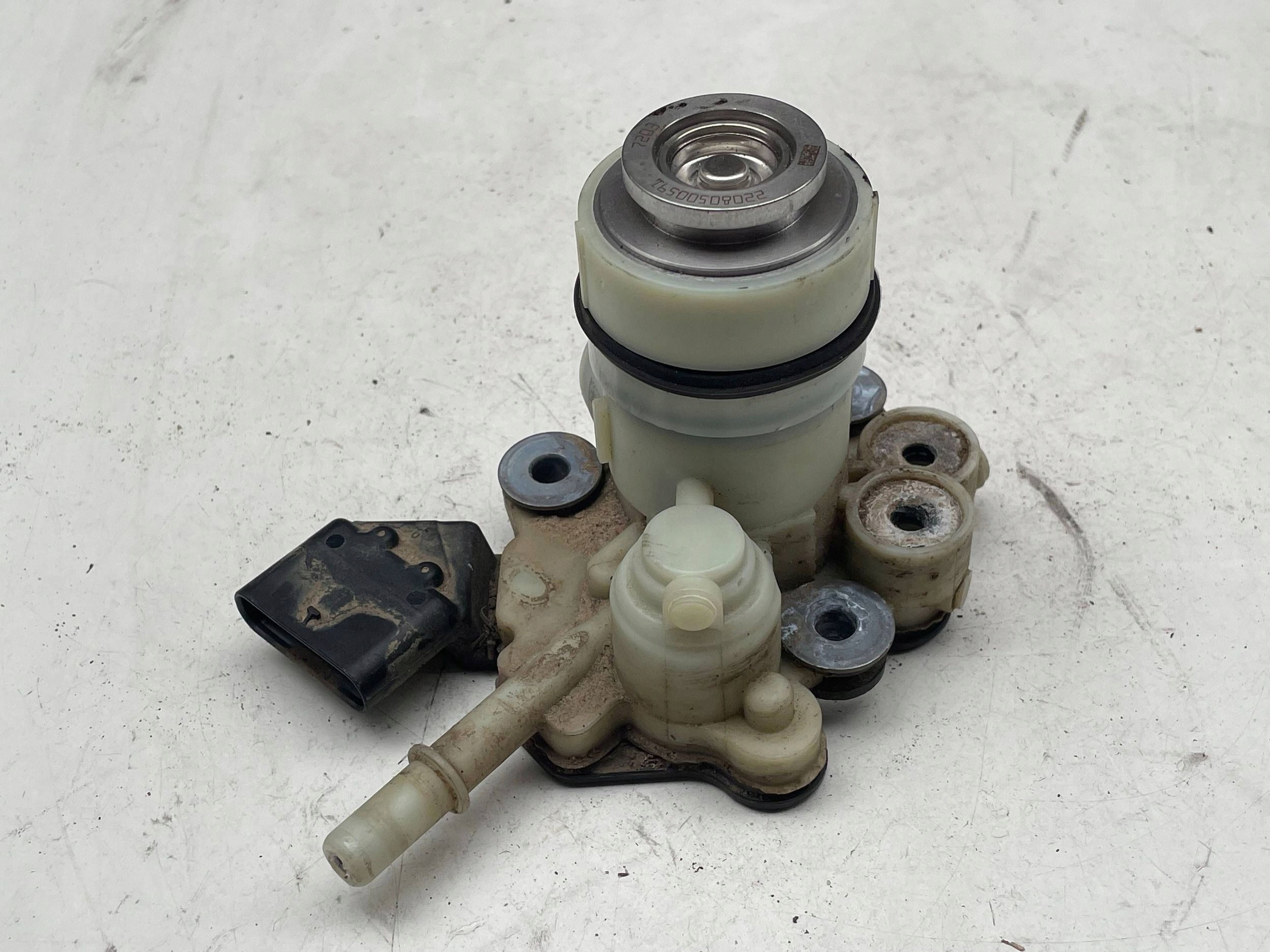 Pompa AdBlue Land Rover Range Rover Evoque L551 F01C250168 Originale!!