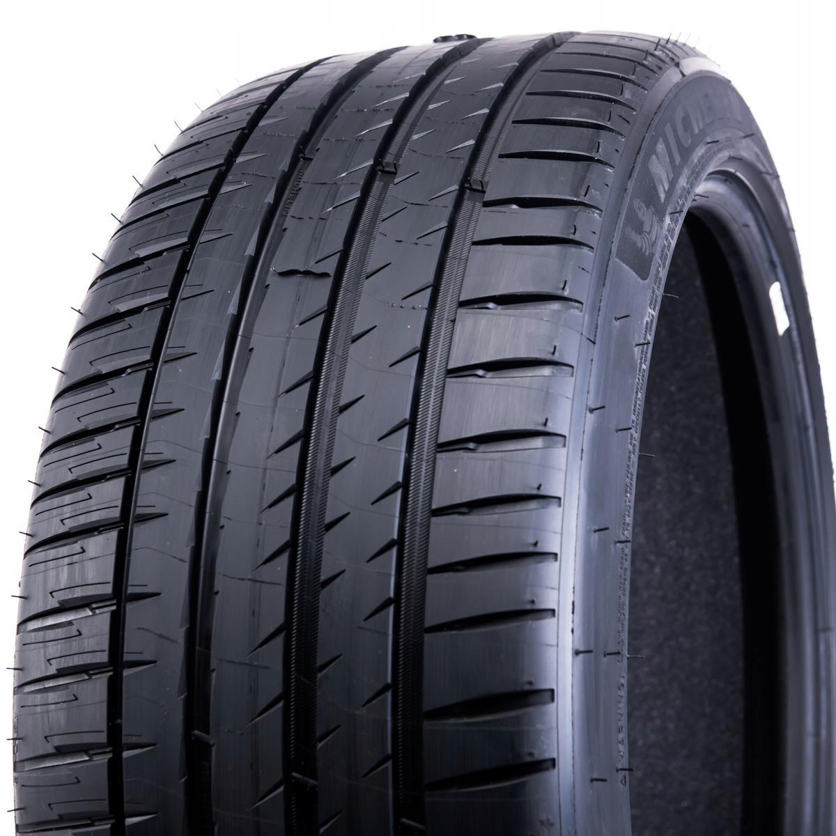 1x Letní Pneumatika 265/45R20 Michelin Pilot Sport Ev