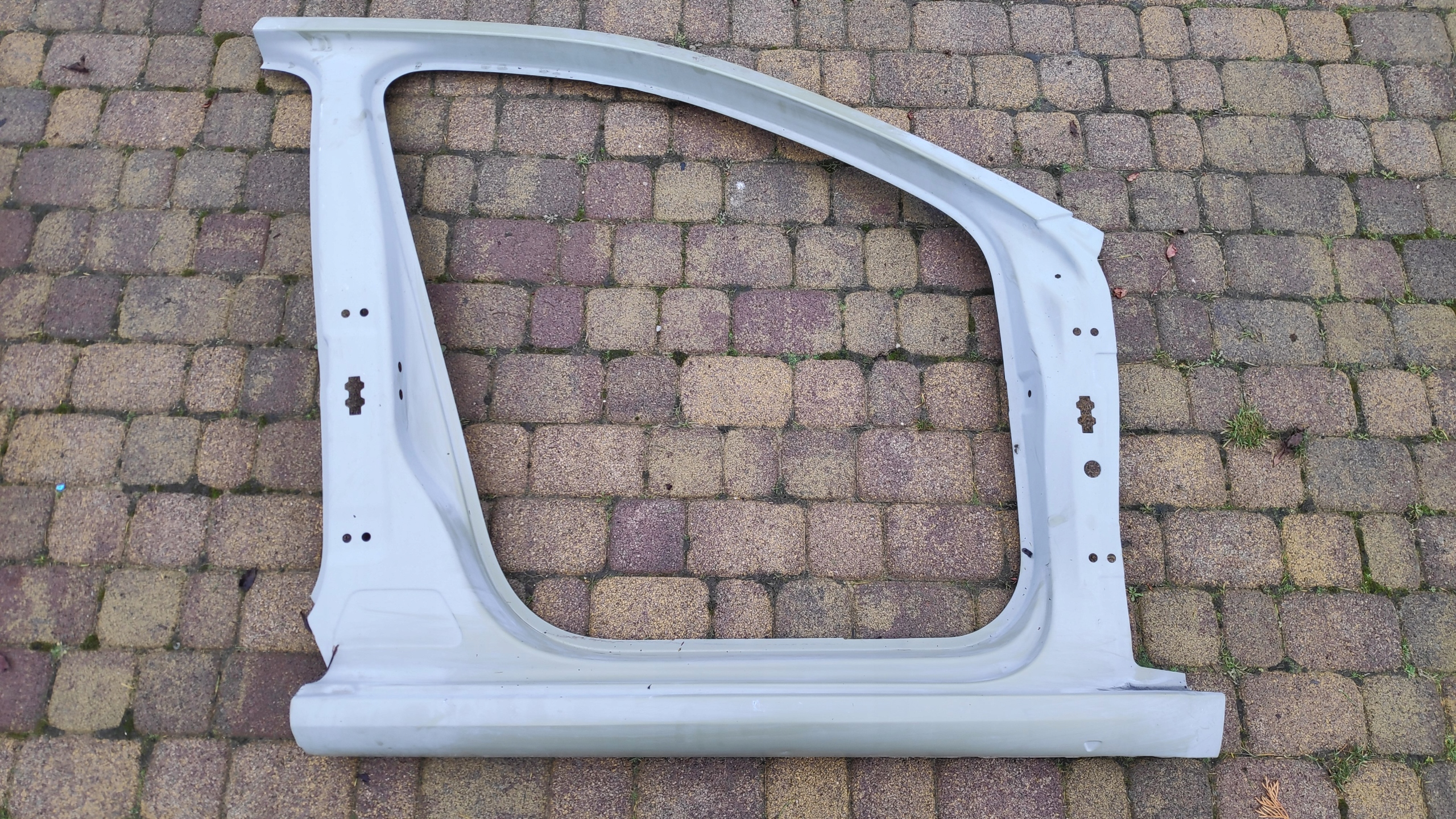 SKODA OCTAVIA 3 III 13- PRÓG POSZYCIE SŁUPEK PRAWY