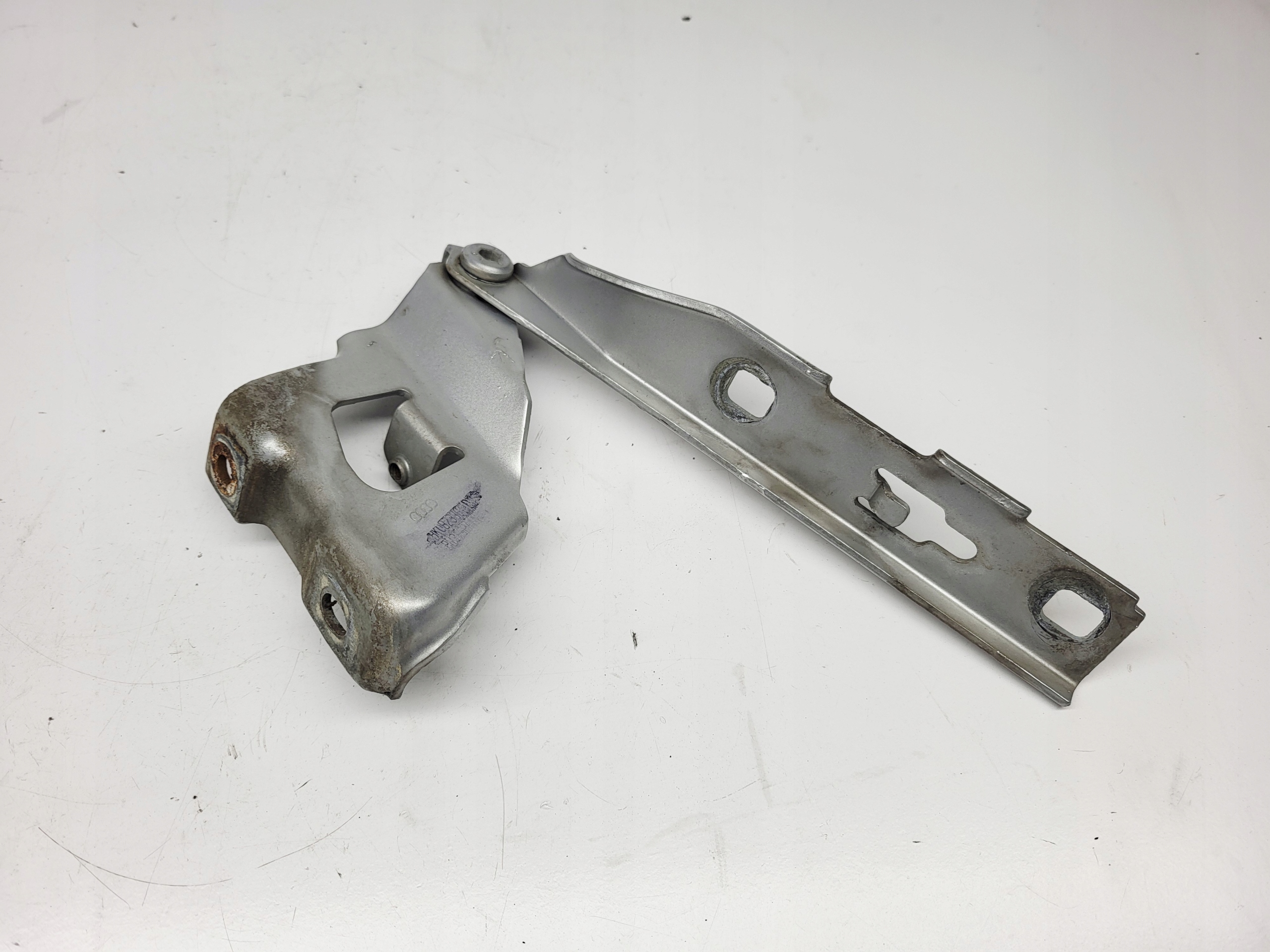 hinge bonnets left front AUDI A4 B8 8K0823301D europa