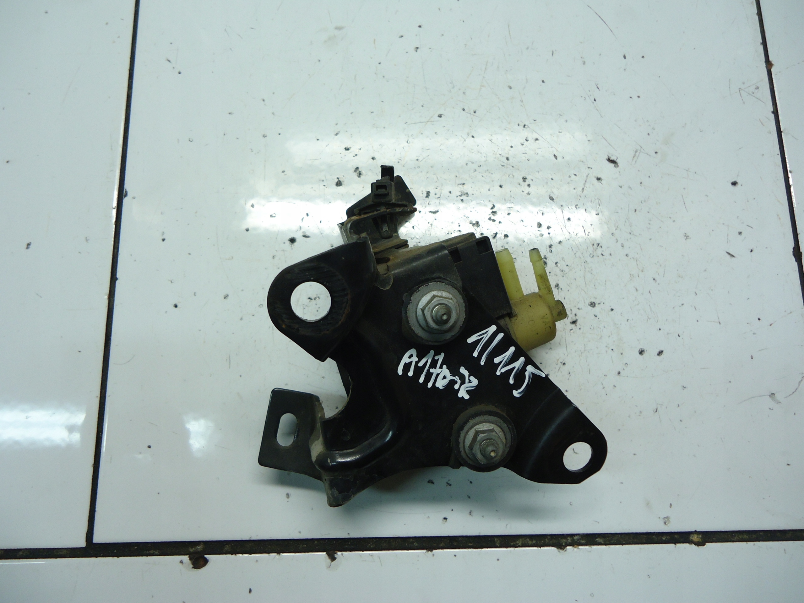 OPEL ASTRA IV J 1.7CDTI A17DT A17DTR Sensor Unterdruck 8981056561