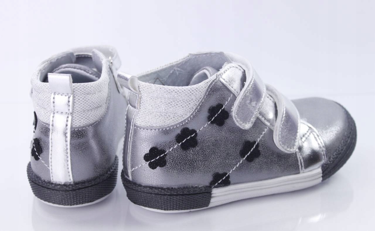 BOTKI DZIEWCZĘCE R.22 GRAFIT RZEPY KORNECKI 6789 Kod producenta 6789