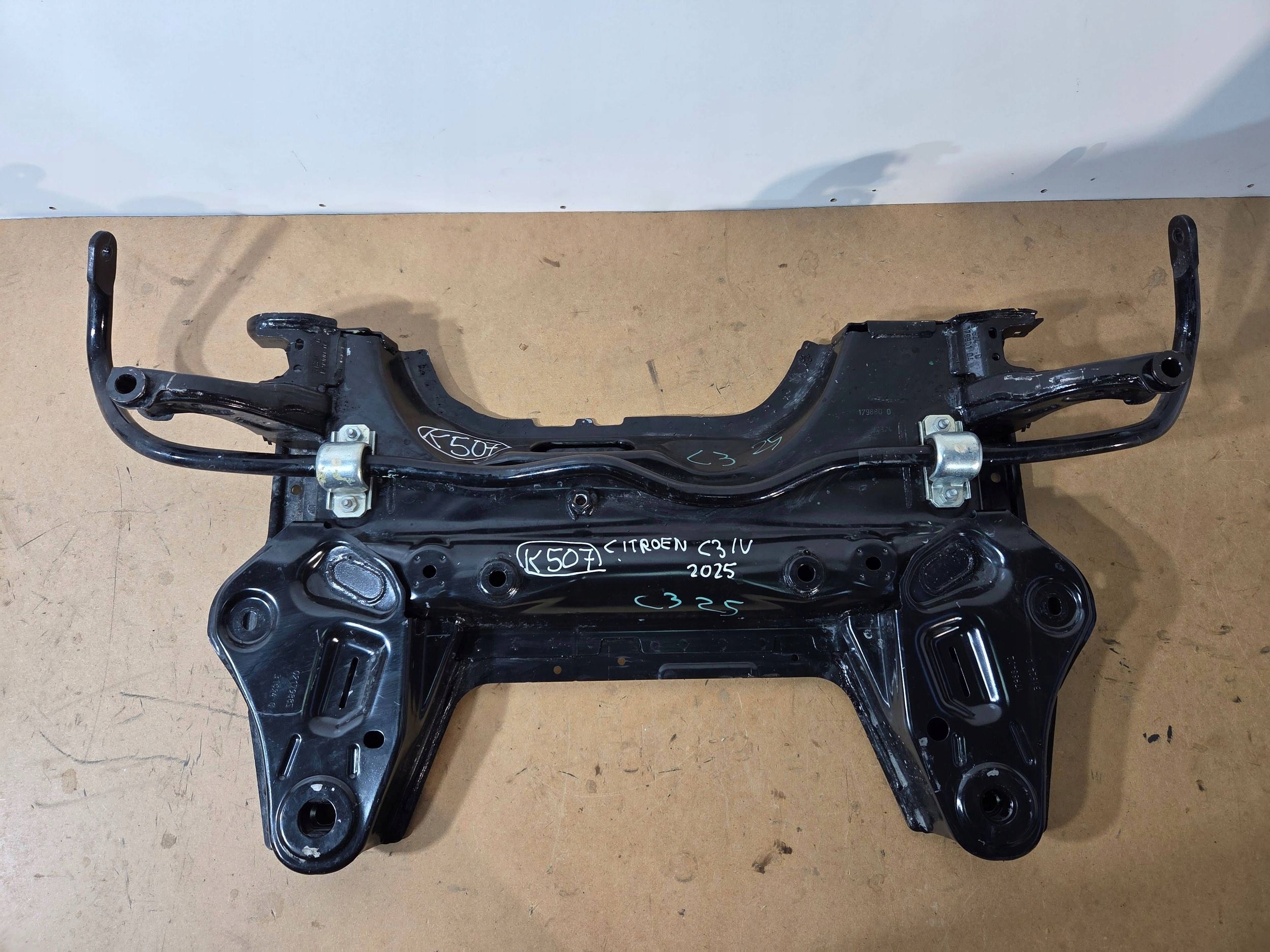 Citroen C3 IV 2025r axle beam front 32324 (K507)