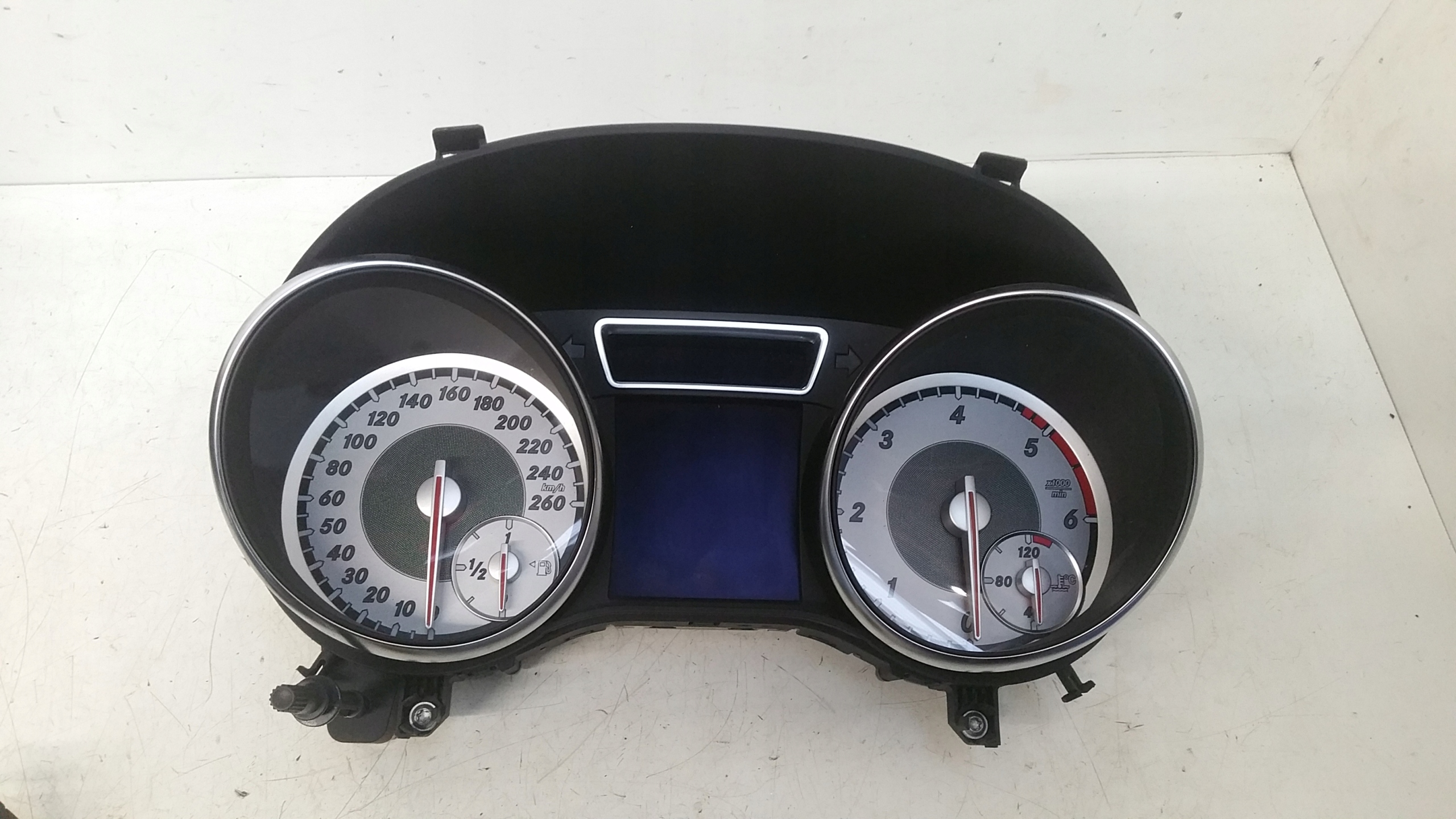 dials 1179007901 Mercedes C117 CLA